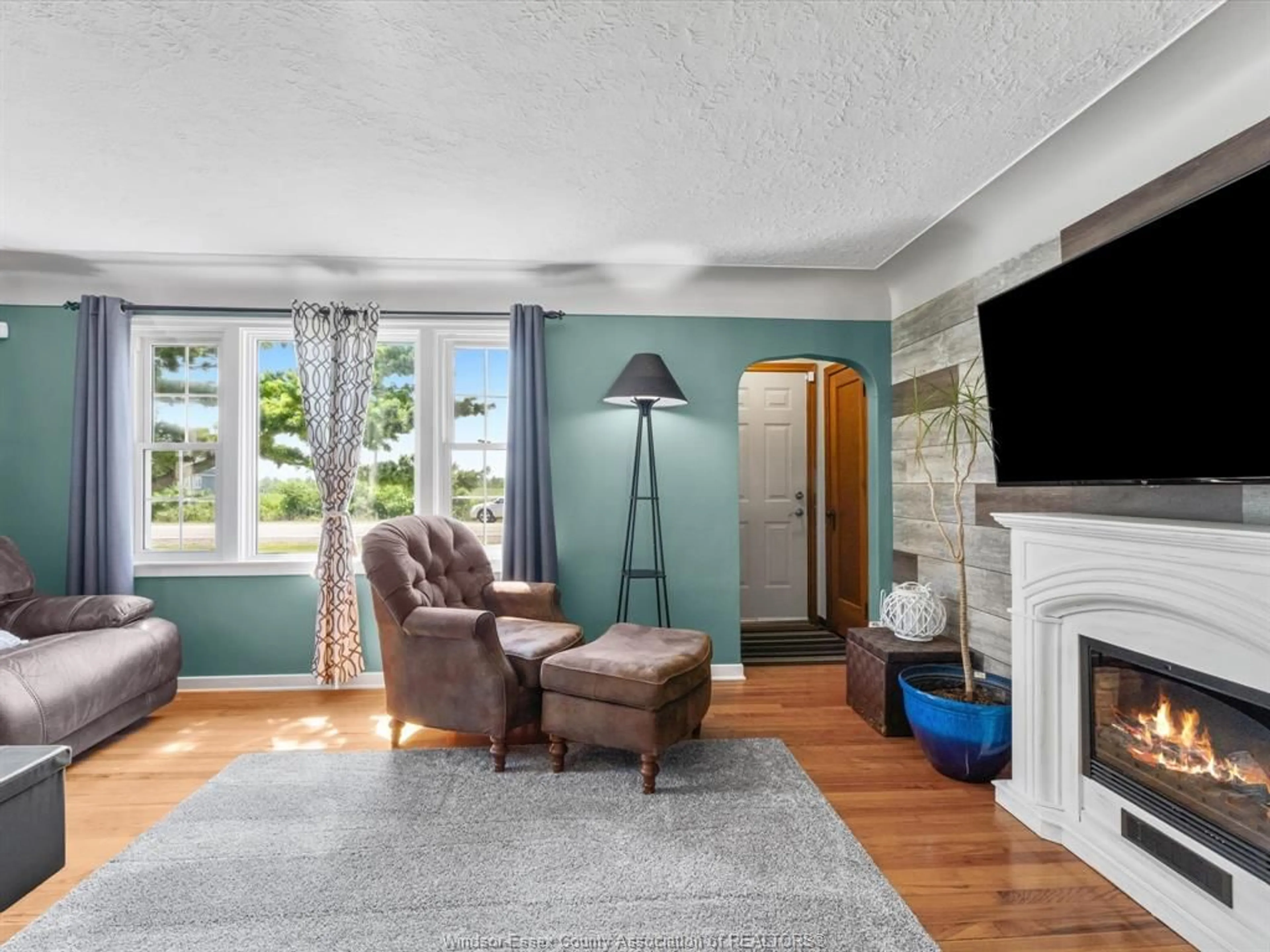 Living room with furniture, unknown for 343 County Rd 14, Cottam Ontario N0R 1B0