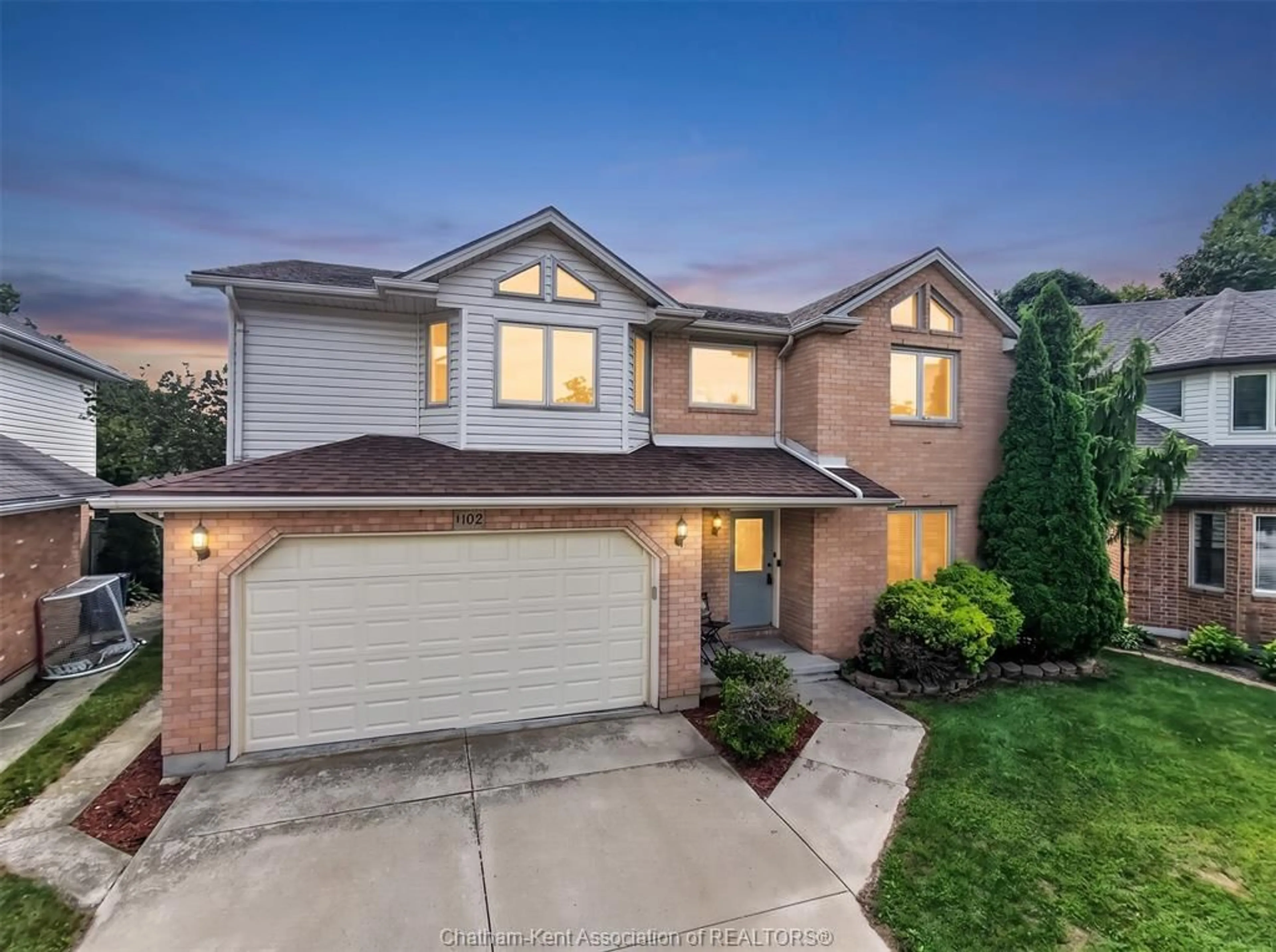 Home with brick exterior material, street for 102 NORTHERN PINE Pl, Chatham Ontario N7L 5K2