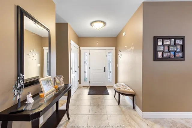 1360 LEGENDS Lane, Lakeshore 5