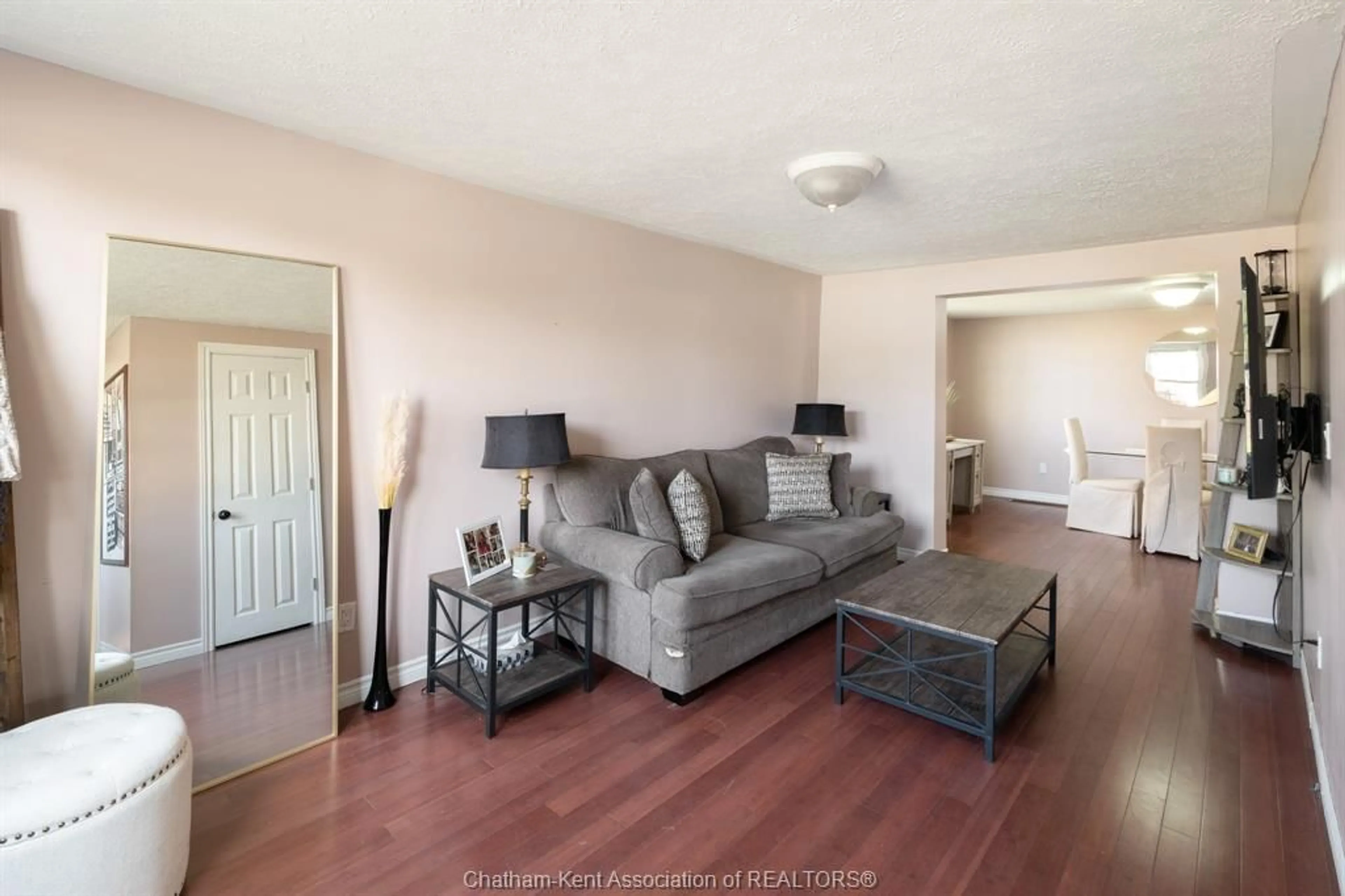 Living room with furniture, wood/laminate floor for 11655 MCKAYS Line, Kent Bridge Ontario N0P 1V0