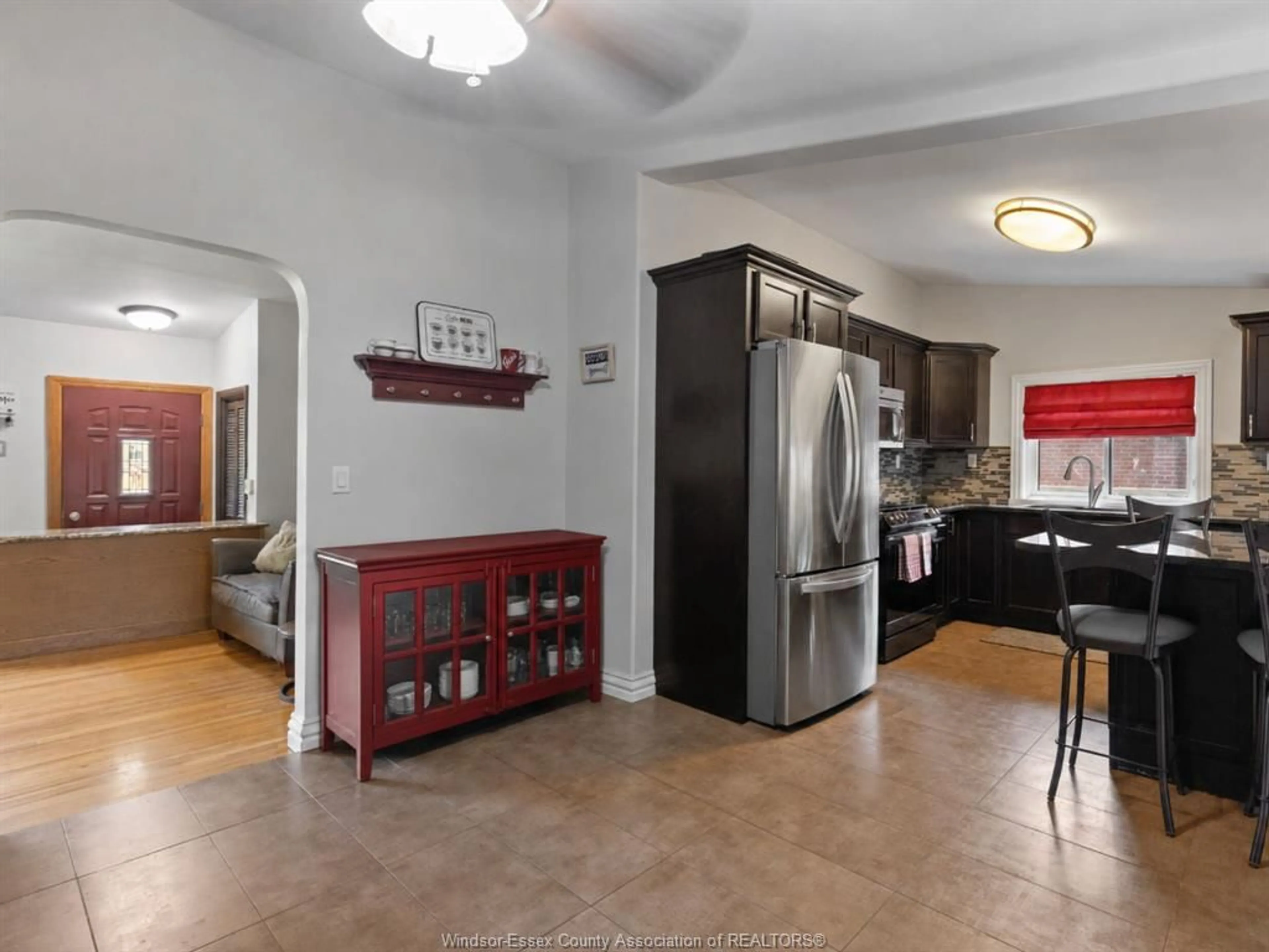 Open concept kitchen, ceramic/tile floor for 2763 EVERTS Ave, Windsor Ontario N9E 2T9