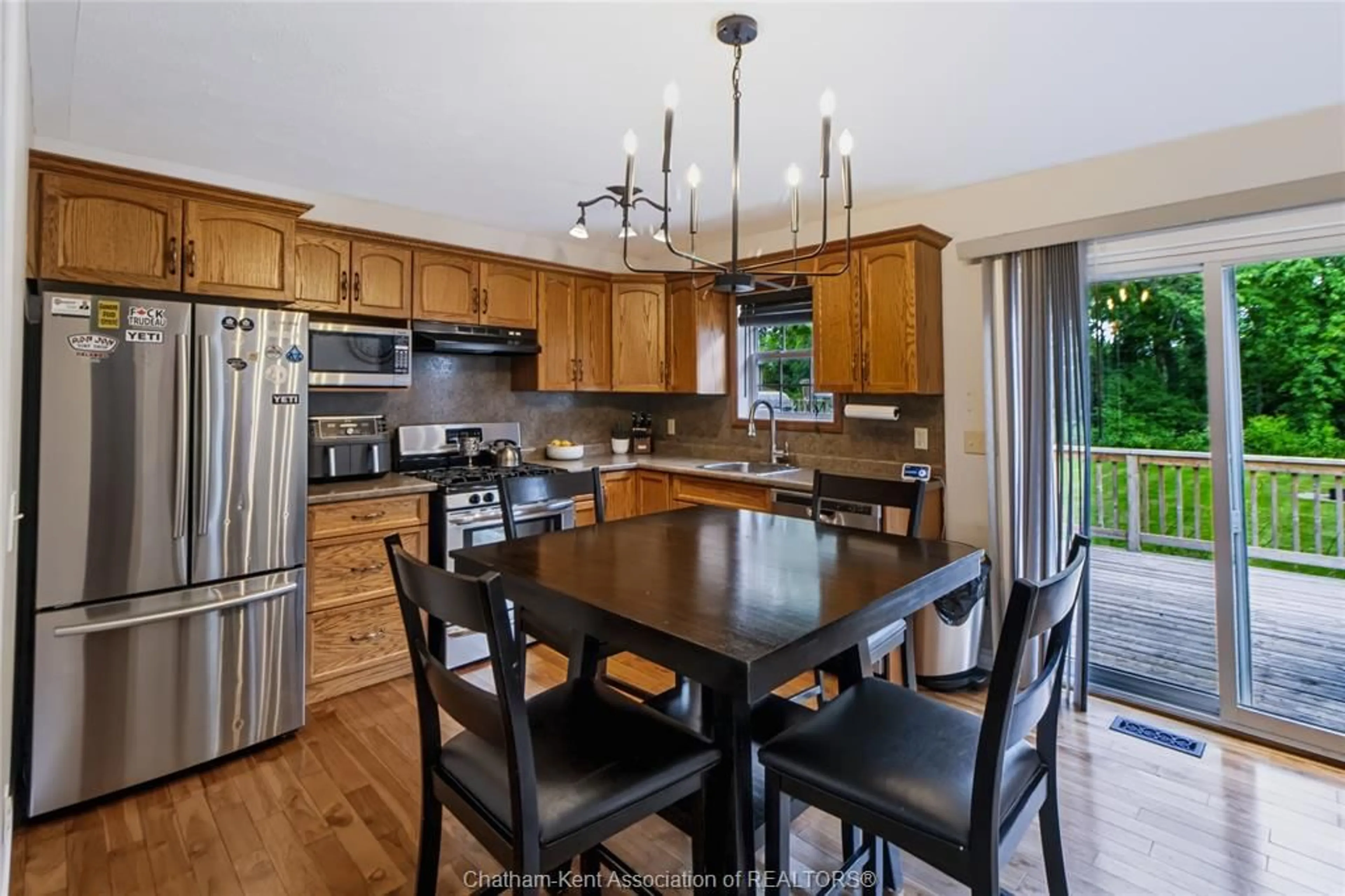 Open concept kitchen, unknown for 13 Tecumseh St, Shrewsbury Ontario N0P 1A0