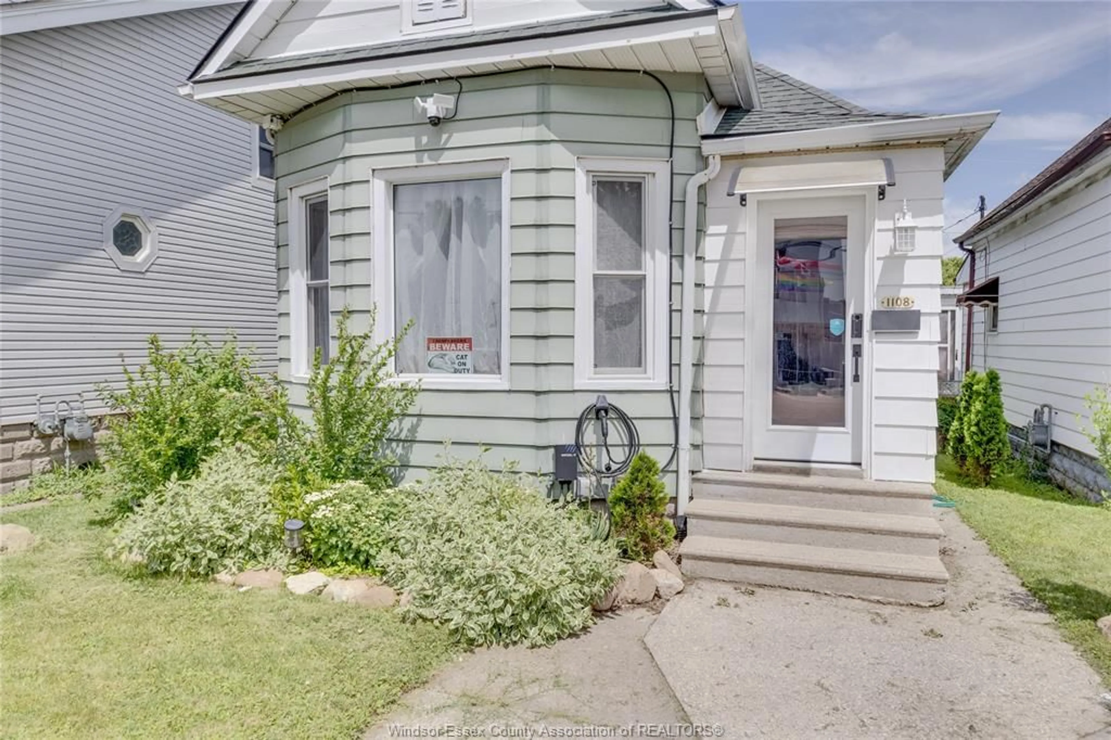 Unknown for 1108 ASSUMPTION St, Windsor Ontario N9A 3C4
