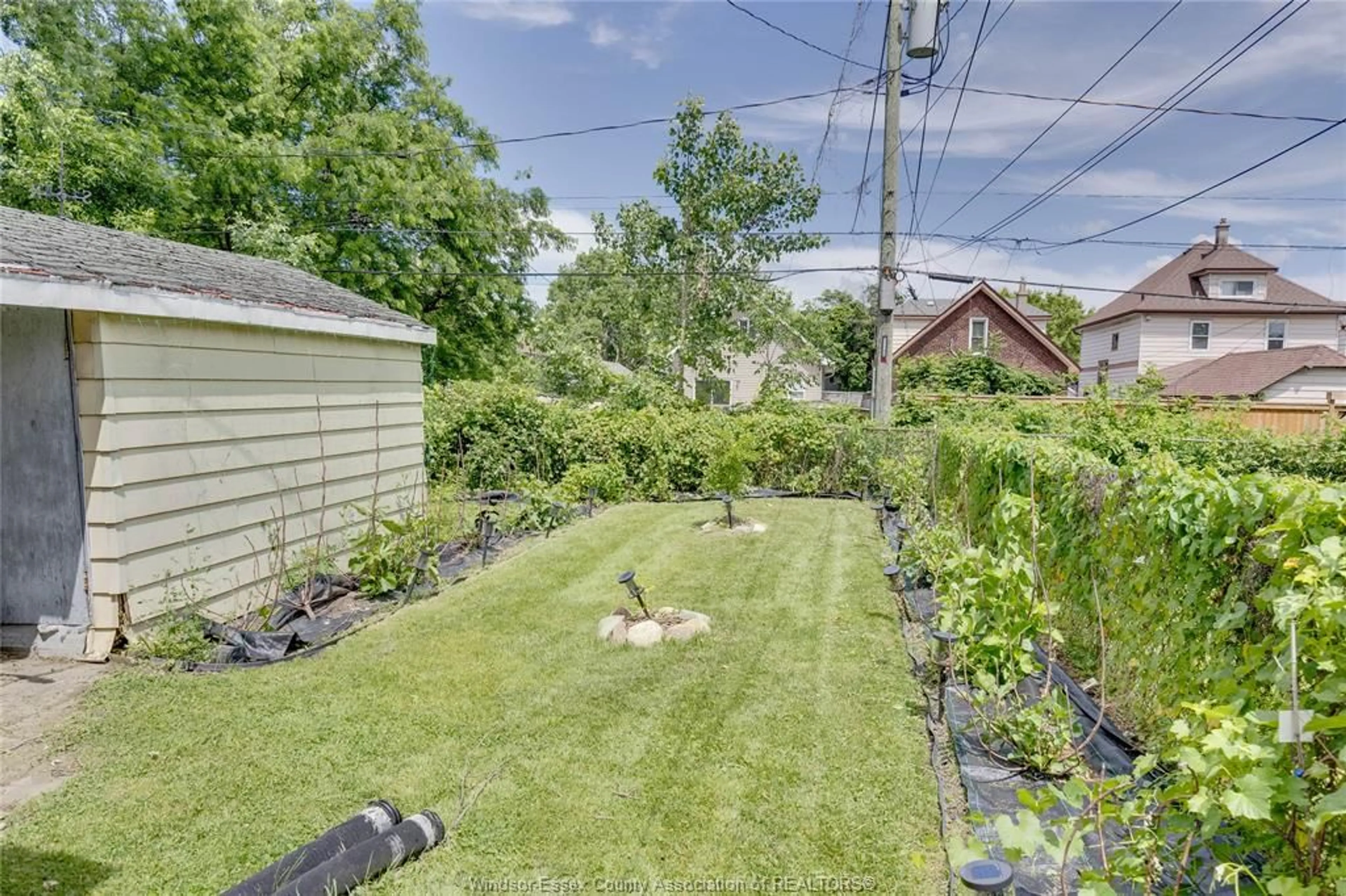 Patio, street for 1108 ASSUMPTION St, Windsor Ontario N9A 3C4