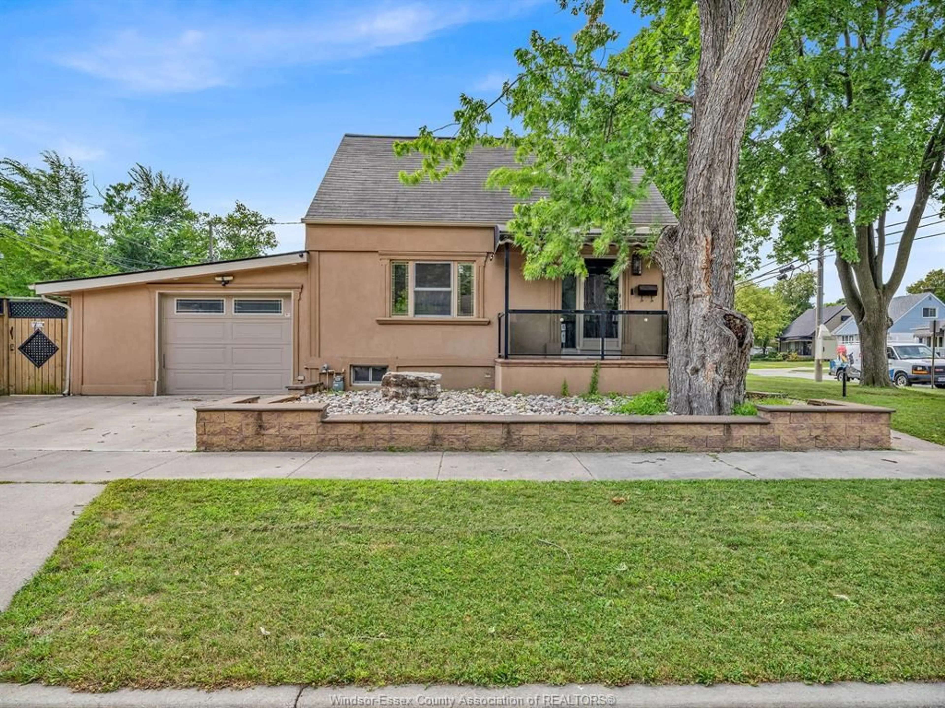 Home with brick exterior material, street for 4891 SEMINOLE, Windsor Ontario N9V 0A2