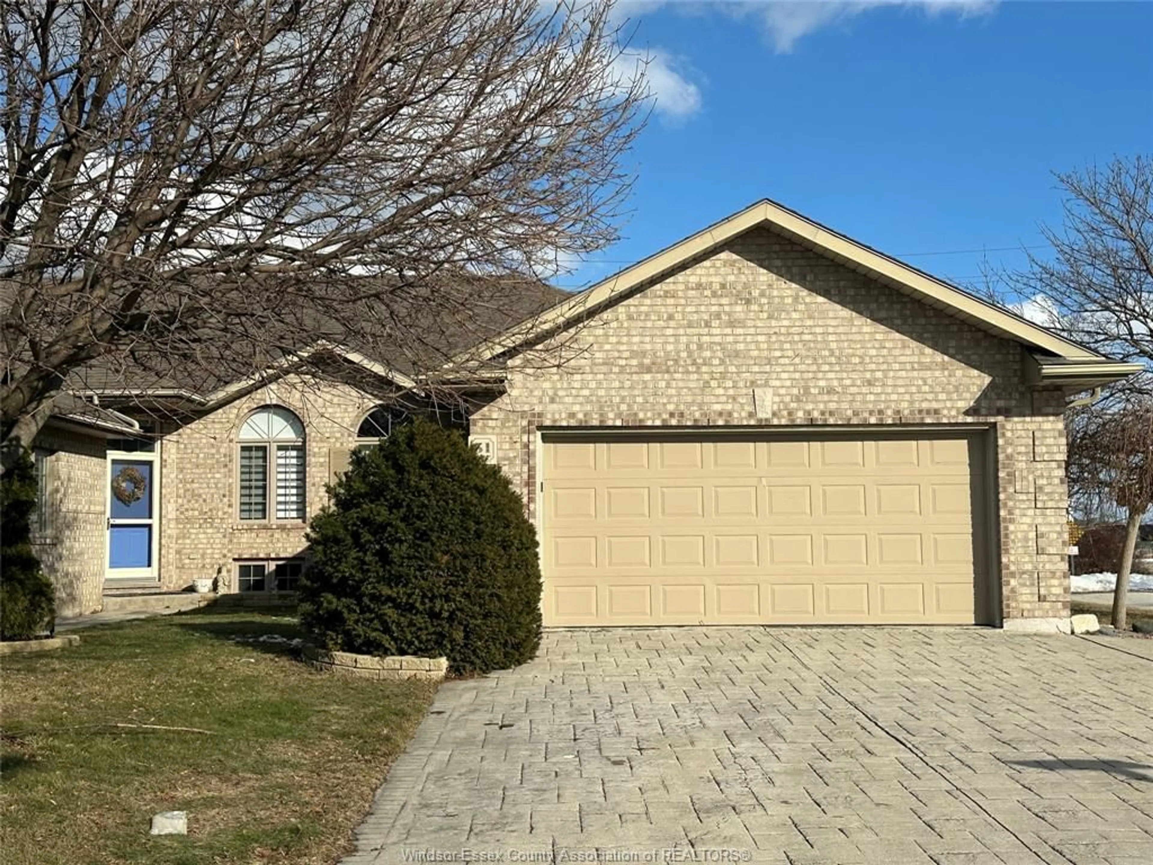 Home with brick exterior material, street for 51 SANTOS Dr, Kingsville Ontario N9Y 3Z5