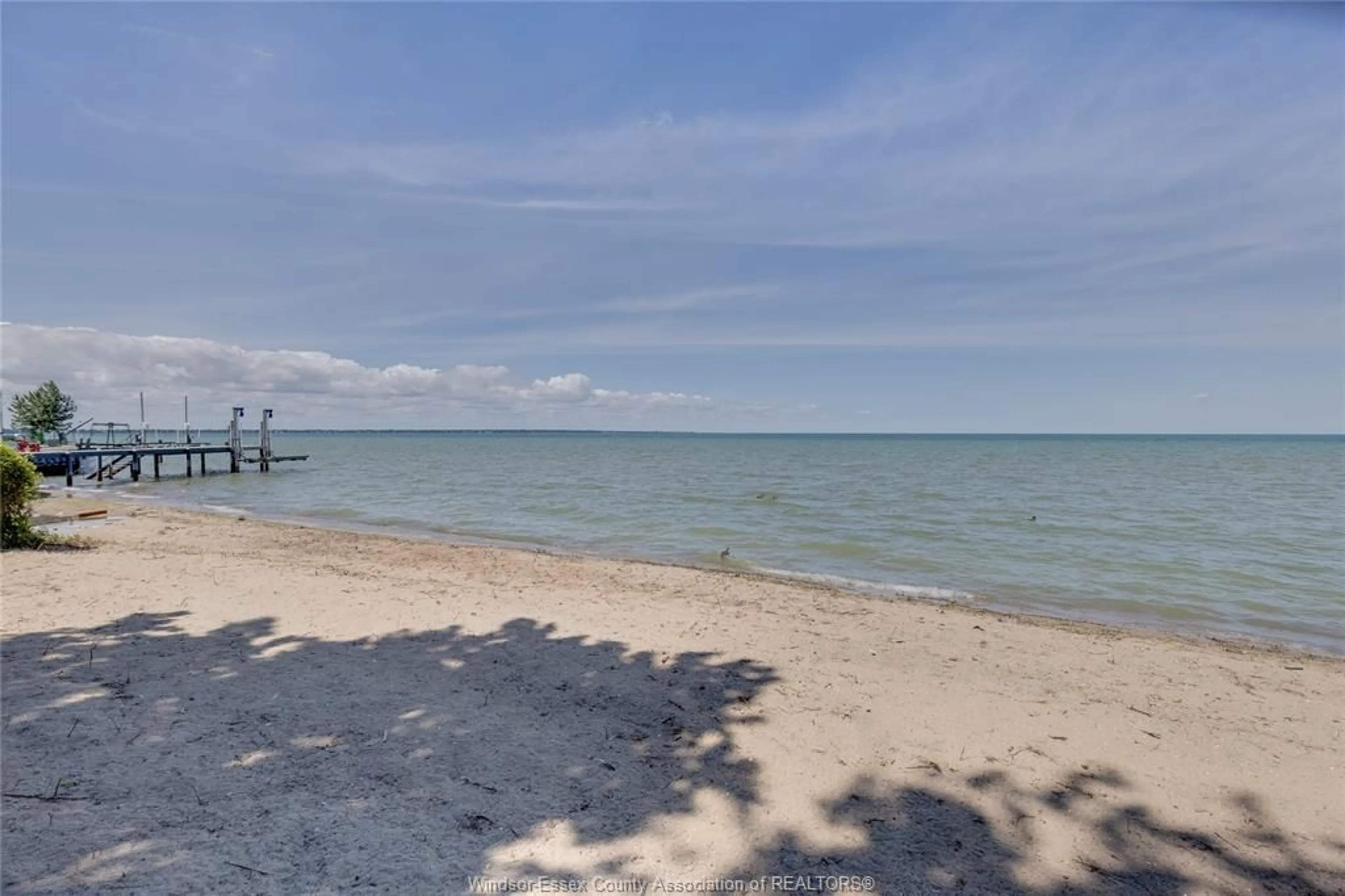 Blurry image for 13110 RIVERSIDE Dr, Tecumseh Ontario N8N 2M6