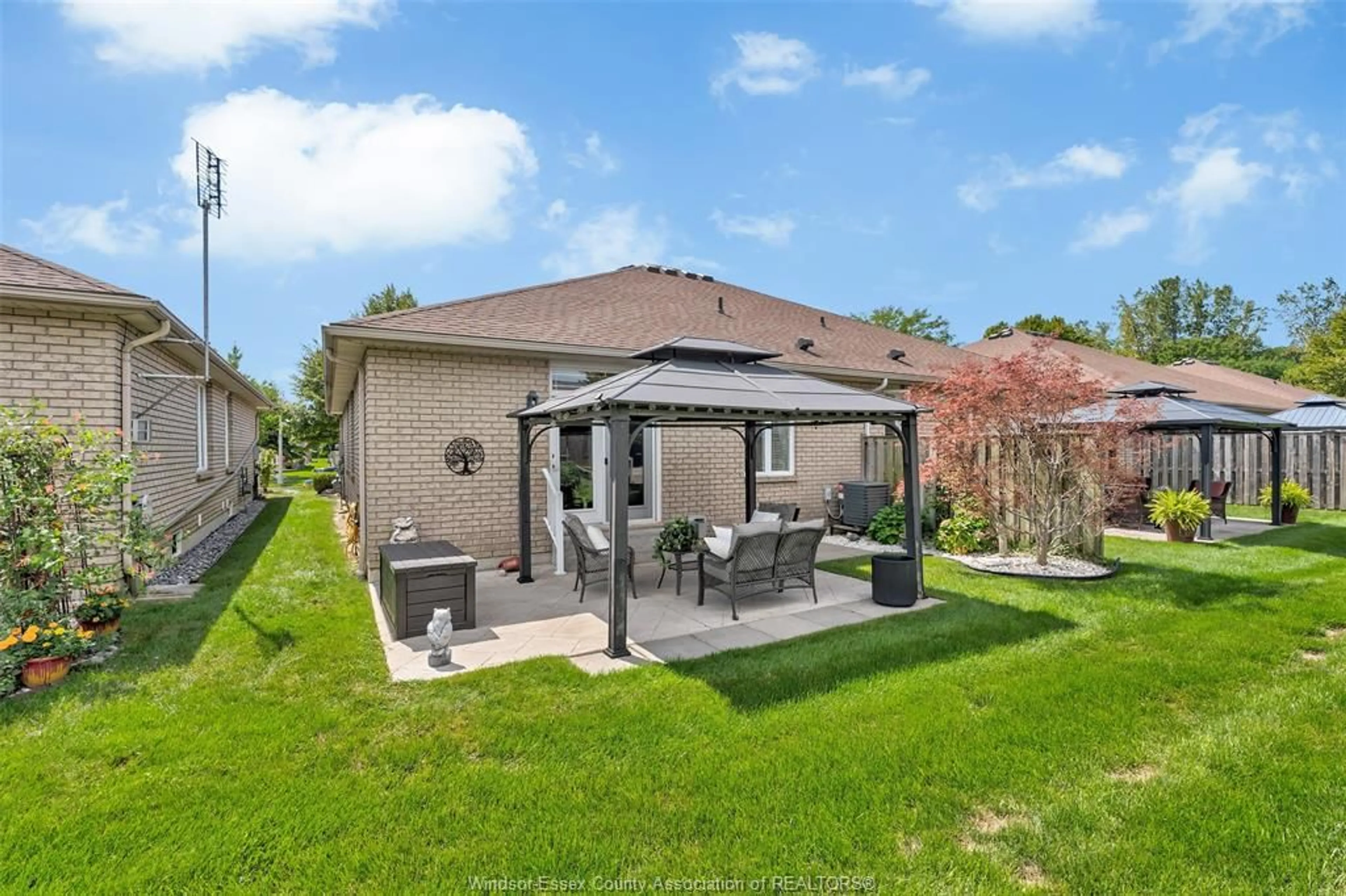 Home with brick exterior material, unknown for 11824 BLAIR St, Windsor Ontario N8P 1T4