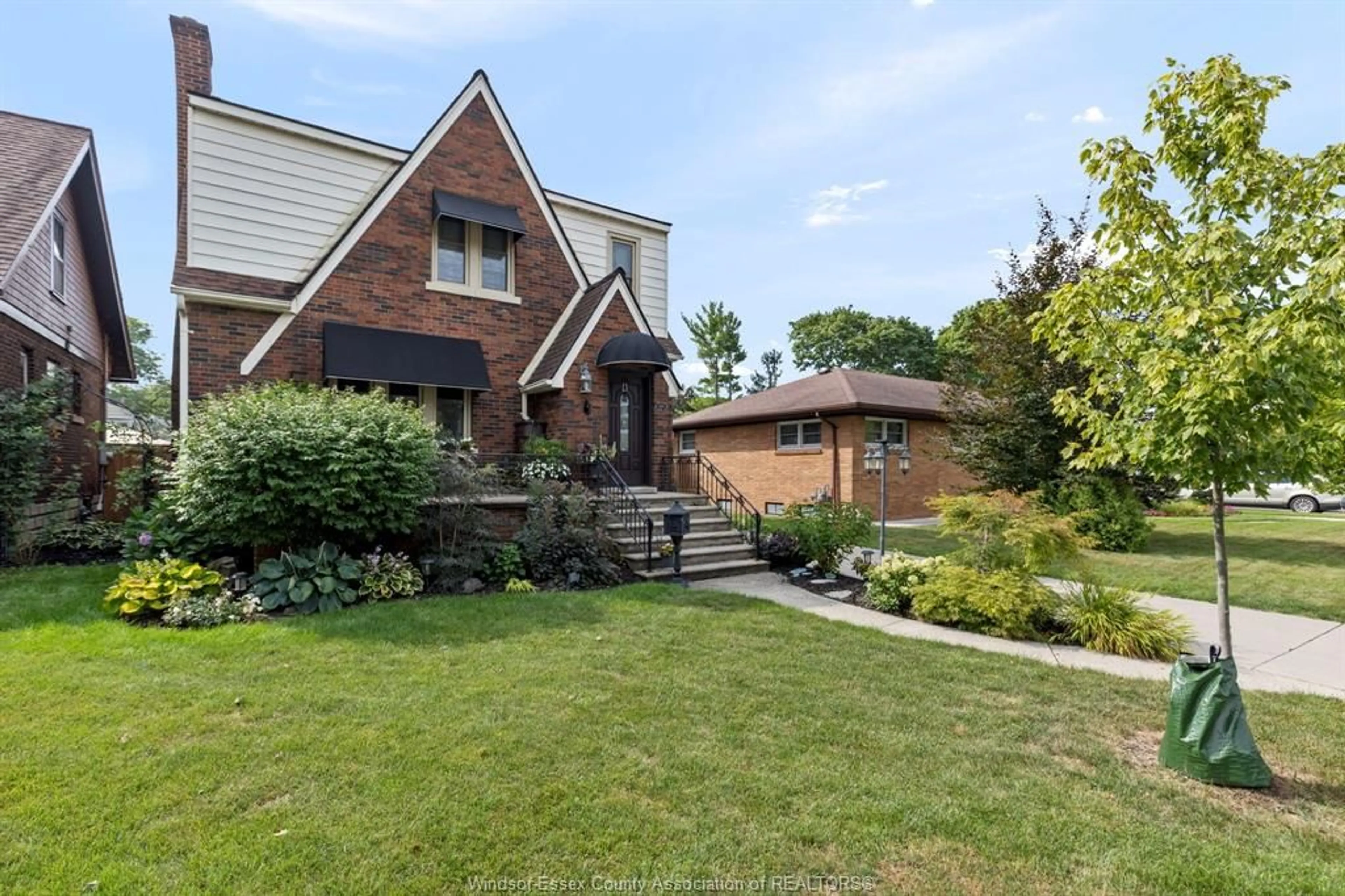 Home with brick exterior material, street for 2079 VERDUN, Windsor Ontario N8W 1P6