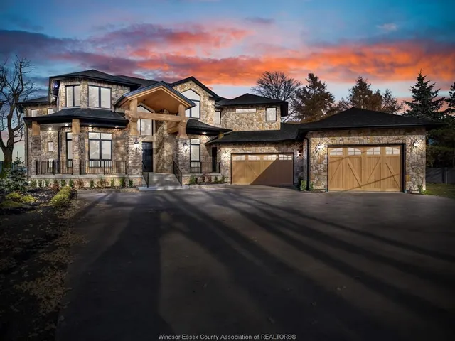 720 OLD TECUMSEH Rd, Lakeshore 2