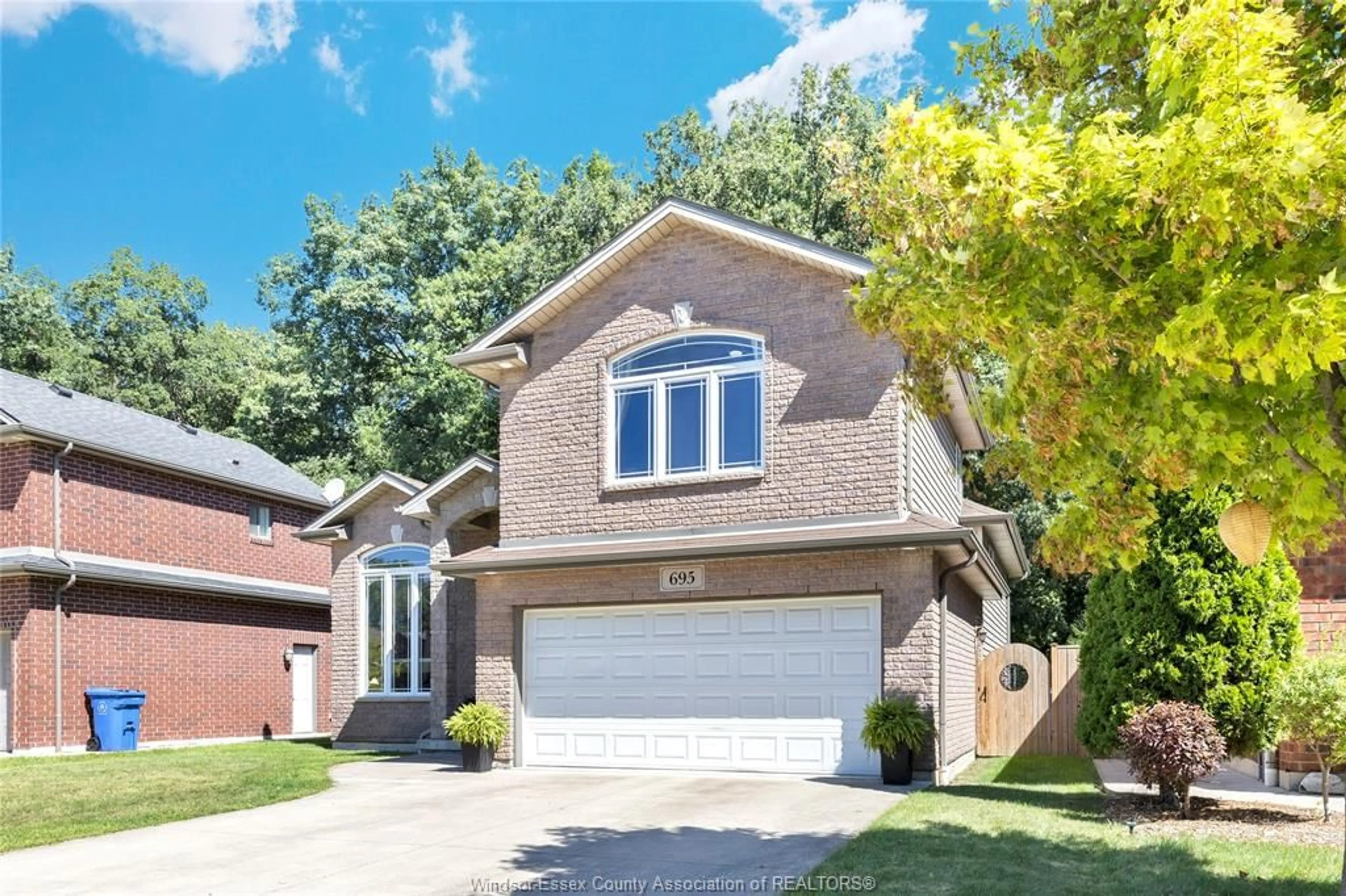 Home with brick exterior material, street for 695 INTERNATIONAL Ave, LaSalle Ontario N9J 0A5