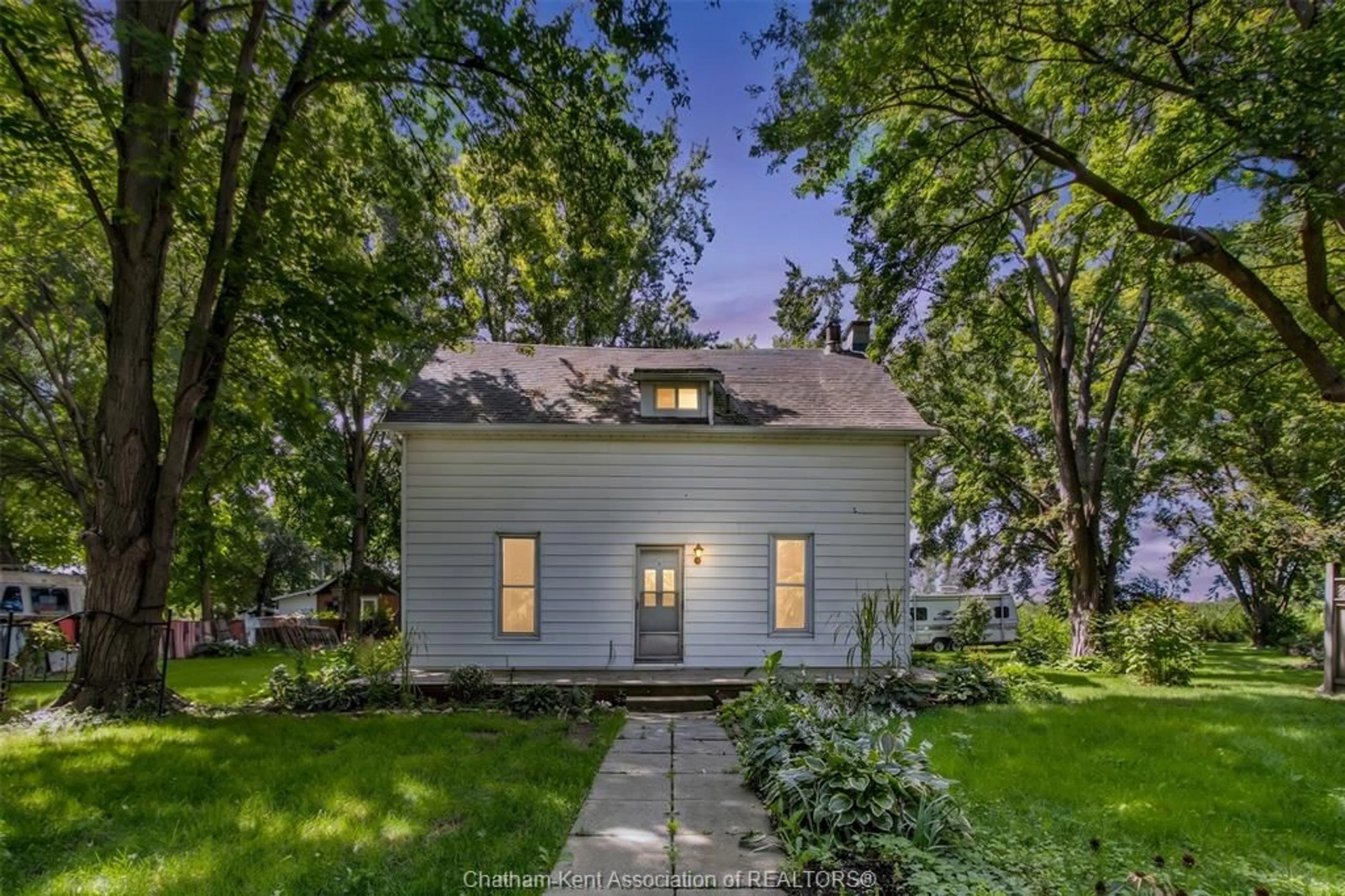 A pic from outside/outdoor area/front of a property/back of a property/a pic from drone, street for 23028 DOHERTY St, Kent Bridge Ontario N0P 1V0