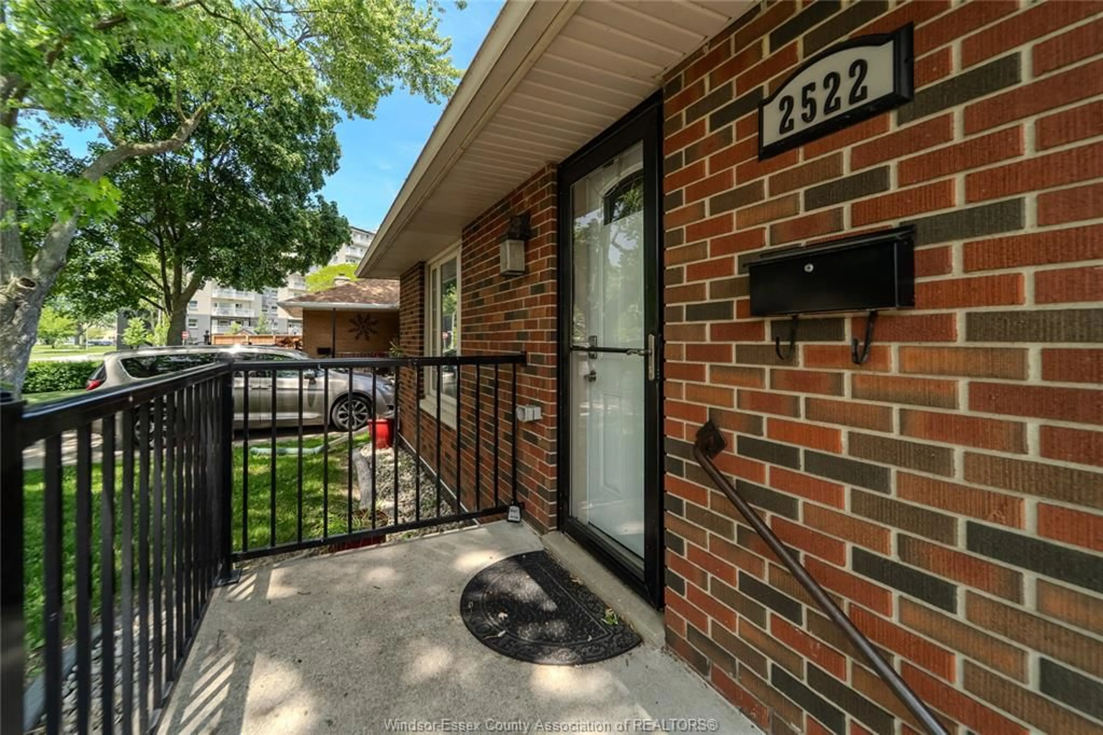 Home with brick exterior material, street for 2522 Armstrong Ave, Windsor Ontario N8T 2E8