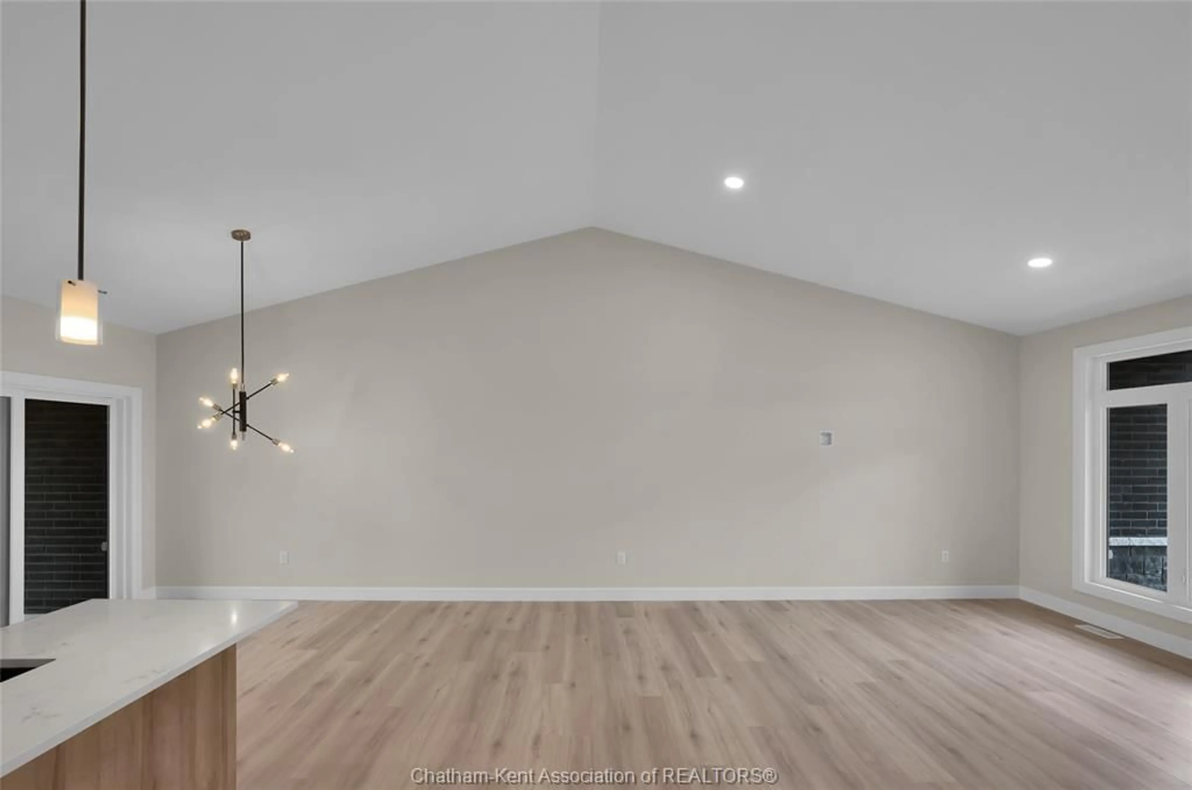 A pic of a room for 583 KEIL Trail, Chatham Ontario N7L 0G8