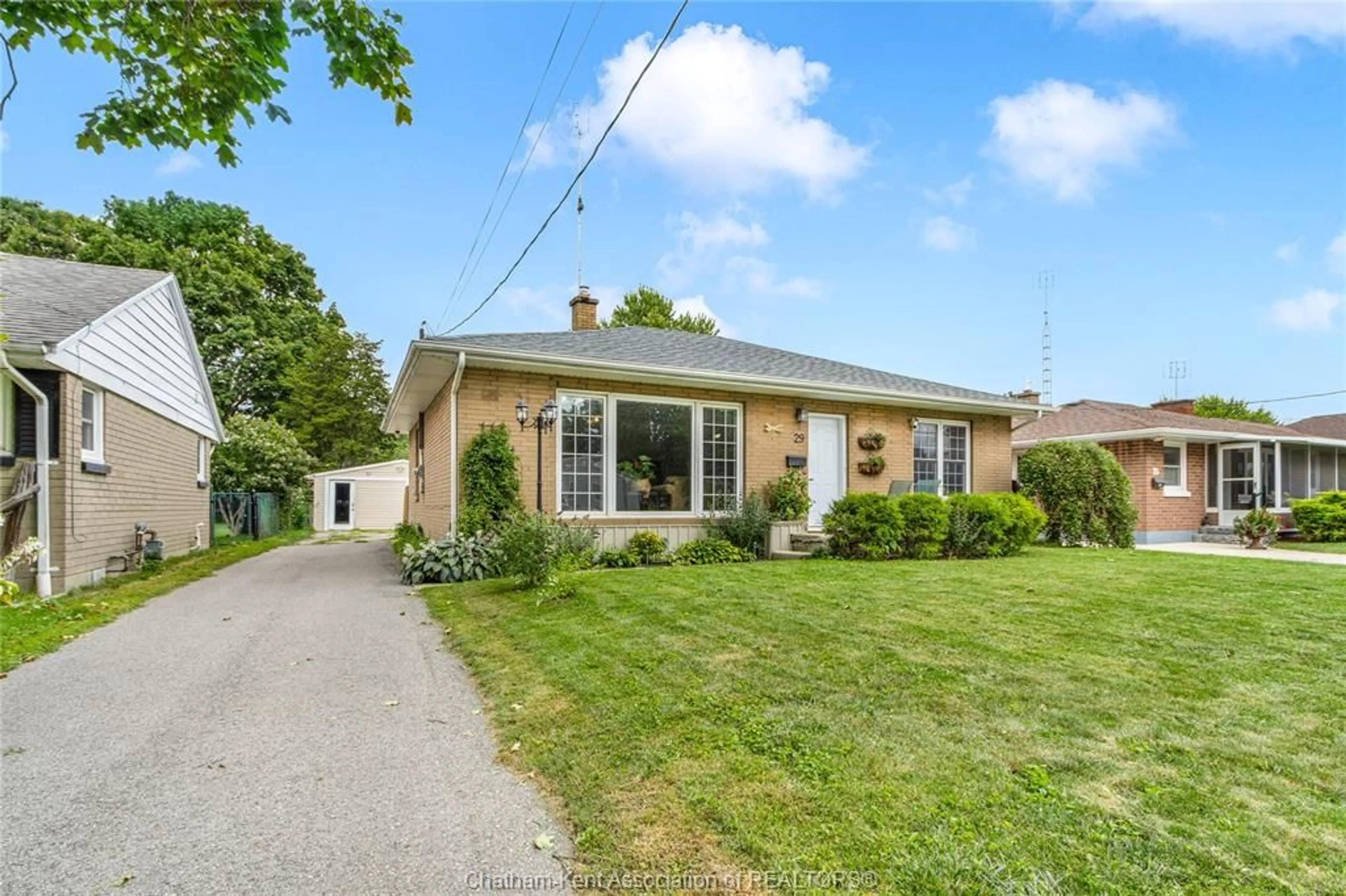 Home with brick exterior material, street for 29 PAVEY St, Chatham Ontario N7M 5E1