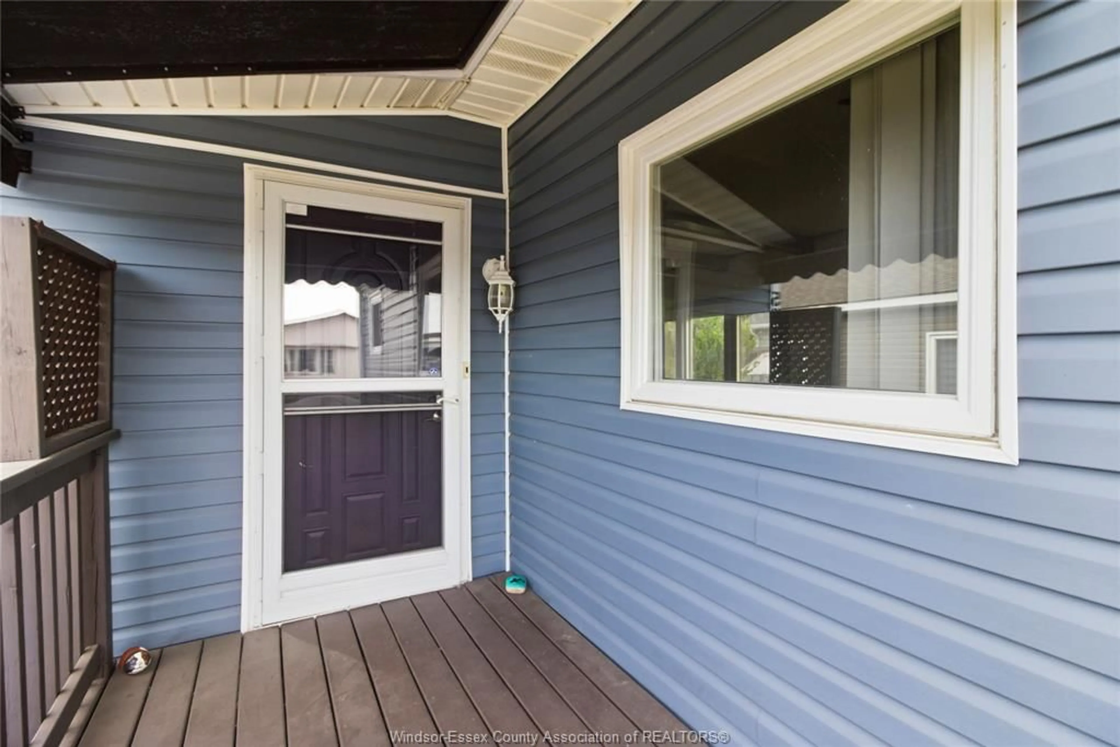 Home with vinyl exterior material, street for 59 WILDER, Lakeshore Ontario N8N 2S6