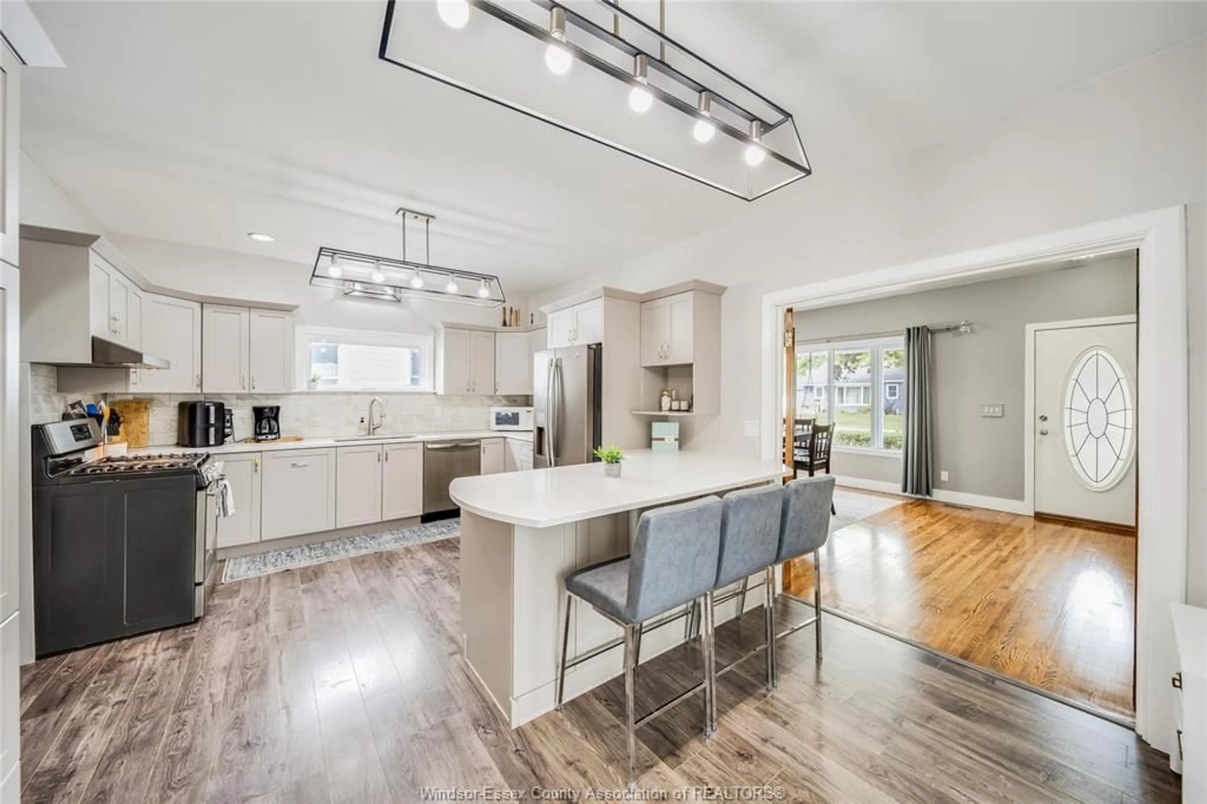 Open concept kitchen, unknown for 90 VICTORIA, Essex Ontario N8M 1M7