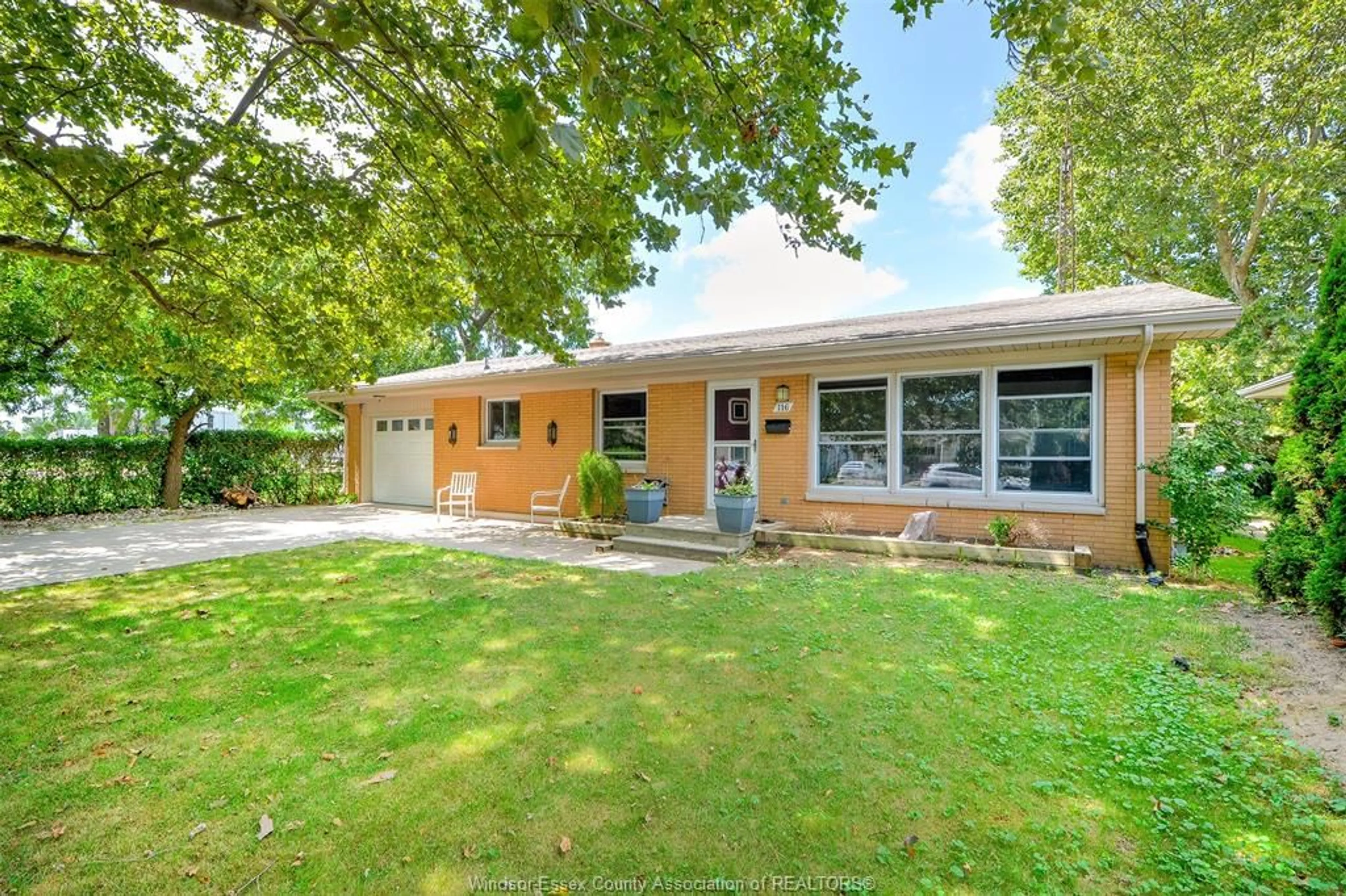 Unknown for 116 QUEENS Ave, Leamington Ontario N8H 3H4