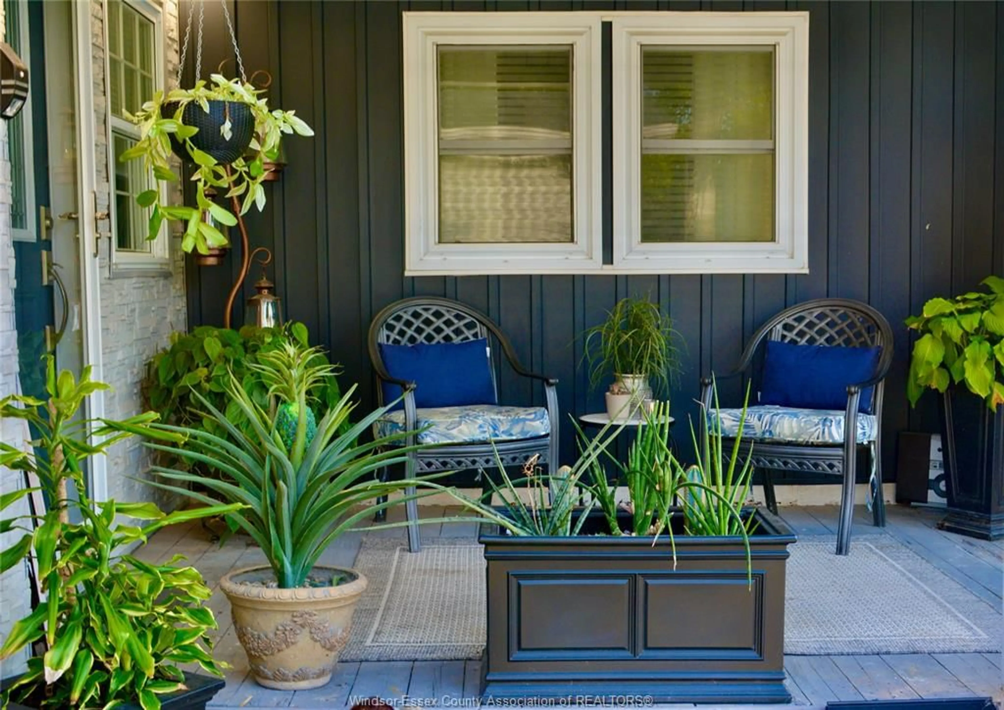 Patio, unknown for 18 DANA, Essex Ontario N8M 1Y9