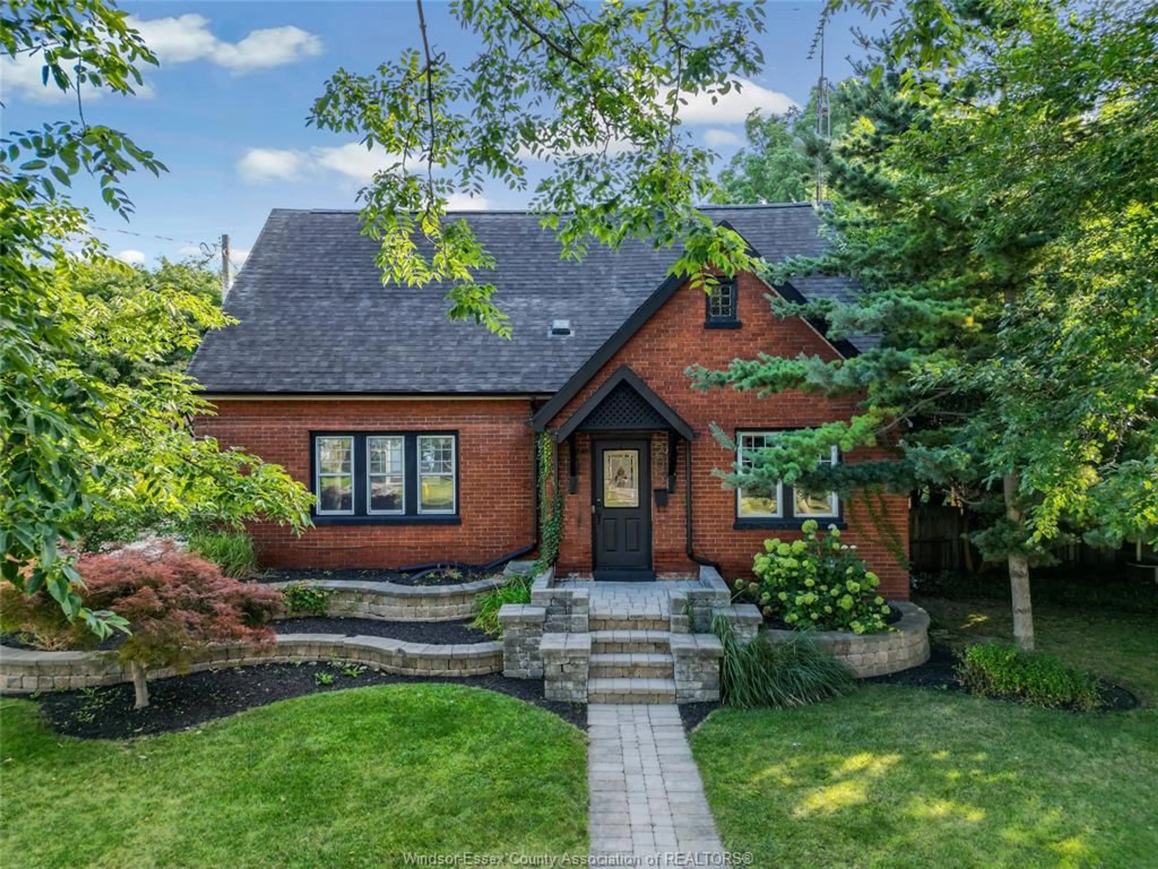Home with brick exterior material, street for 205 JOSEPH, Chatham Ontario N7L 3H2