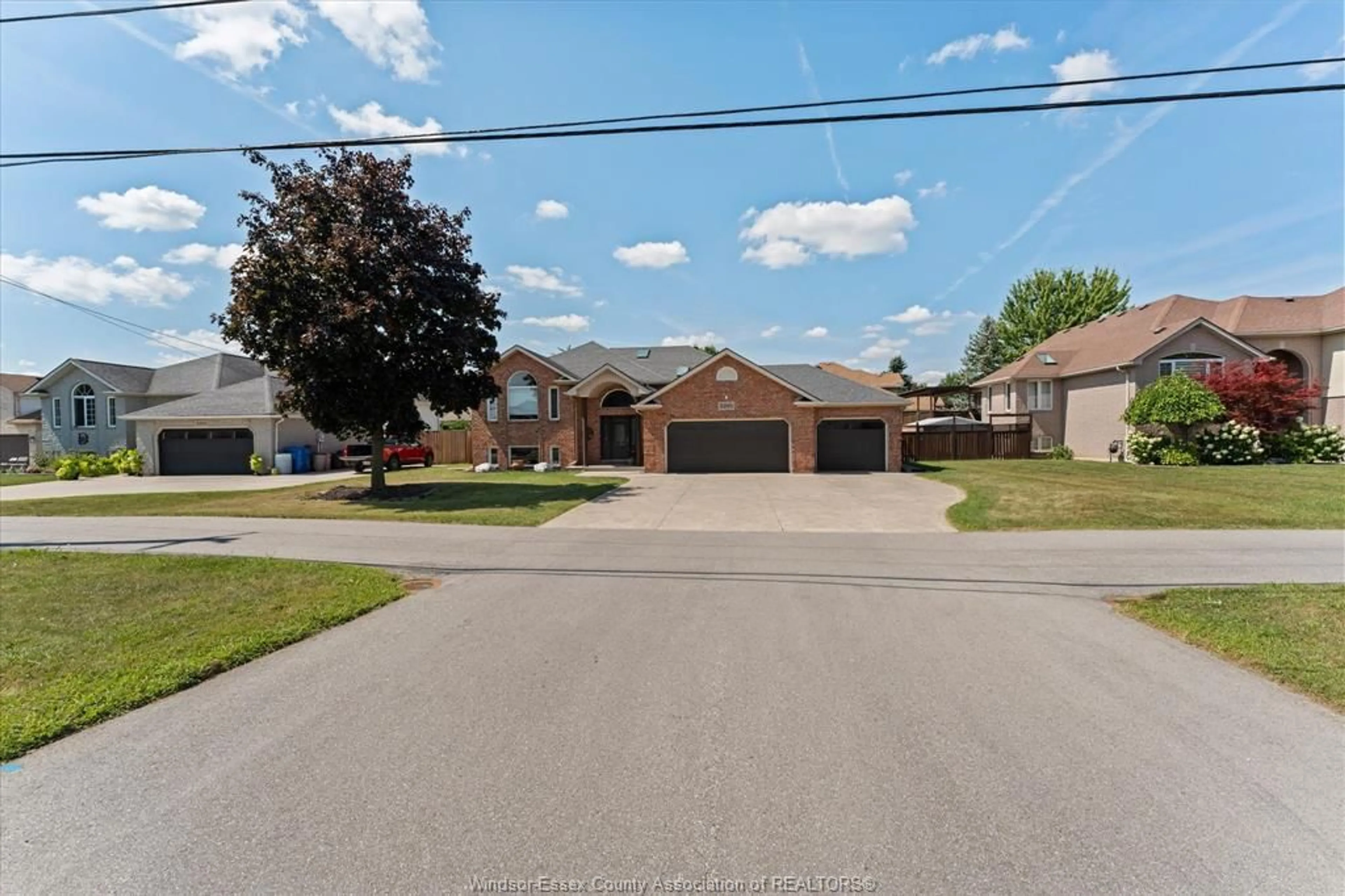 A pic from outside/outdoor area/front of a property/back of a property/a pic from drone, street for 2295 LESPERANCE Rd, Tecumseh Ontario N8N 4R9