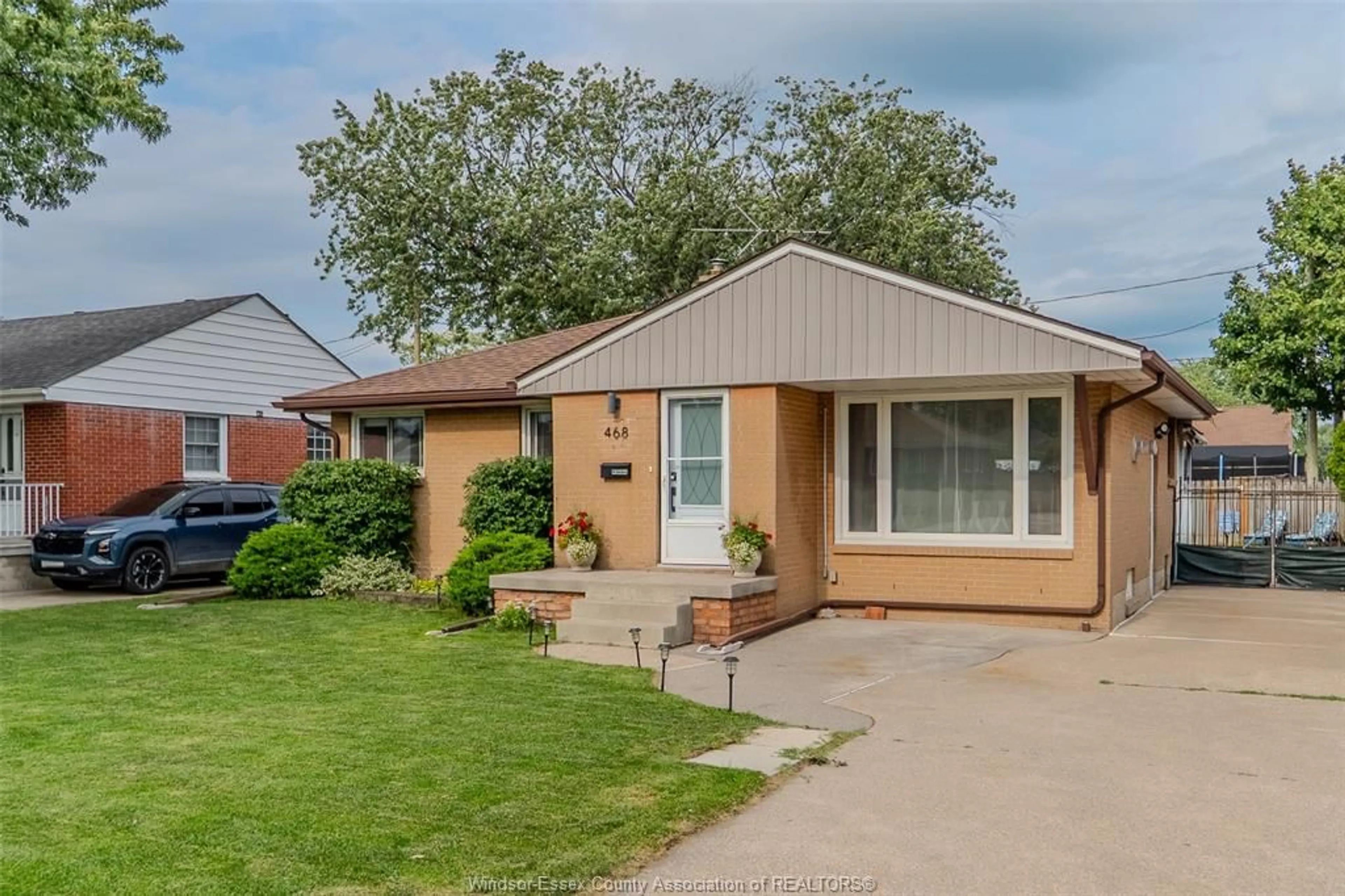 Home with brick exterior material, street for 468 Watson Ave, Windsor Ontario N8S 3S6