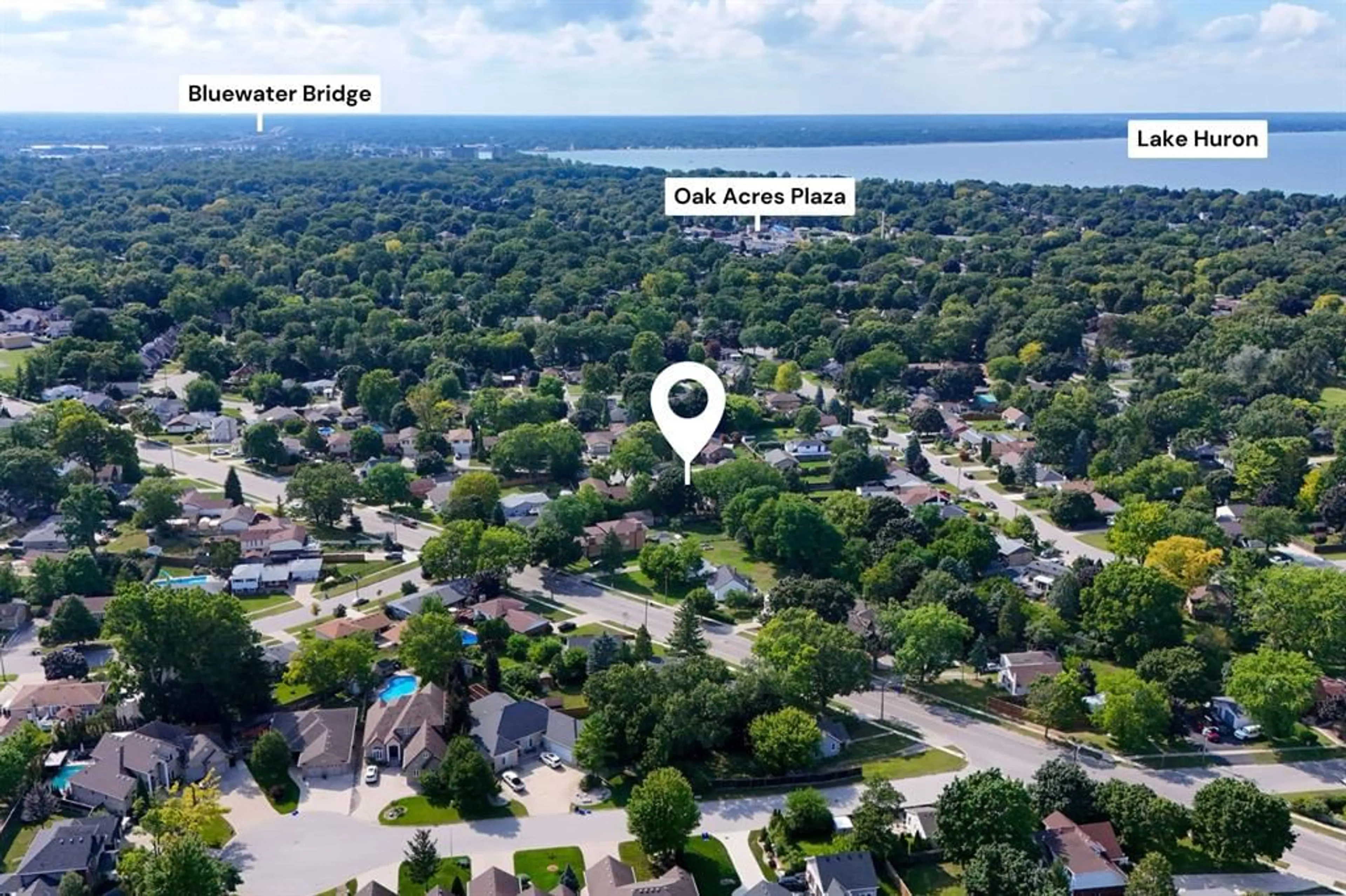 A pic from outside/outdoor area/front of a property/back of a property/a pic from drone, water/lake/river/ocean view for 1278 Andrew Crt, Sarnia Ontario N7V 4H4