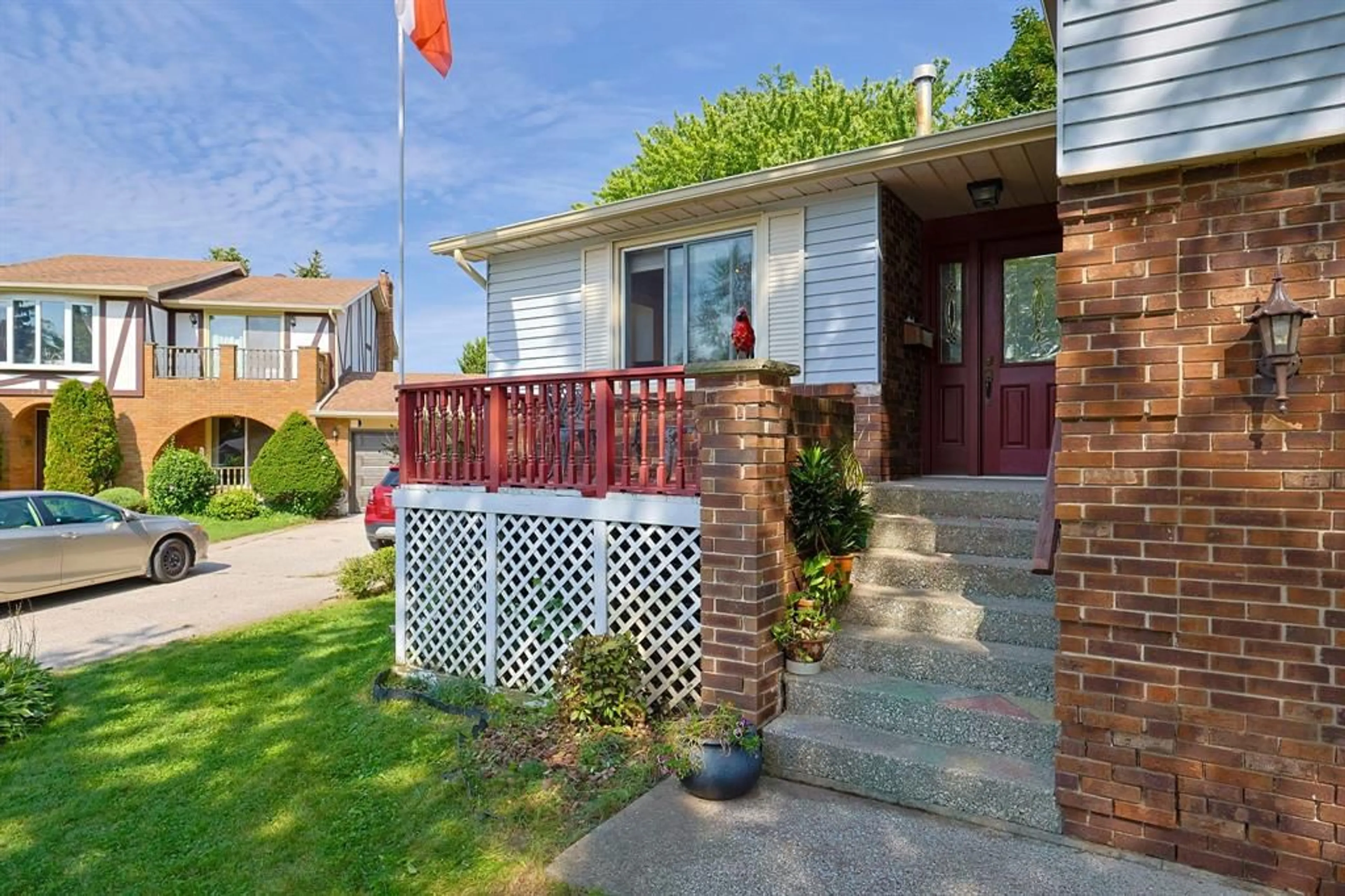 Home with brick exterior material, street for 1278 Andrew Crt, Sarnia Ontario N7V 4H4