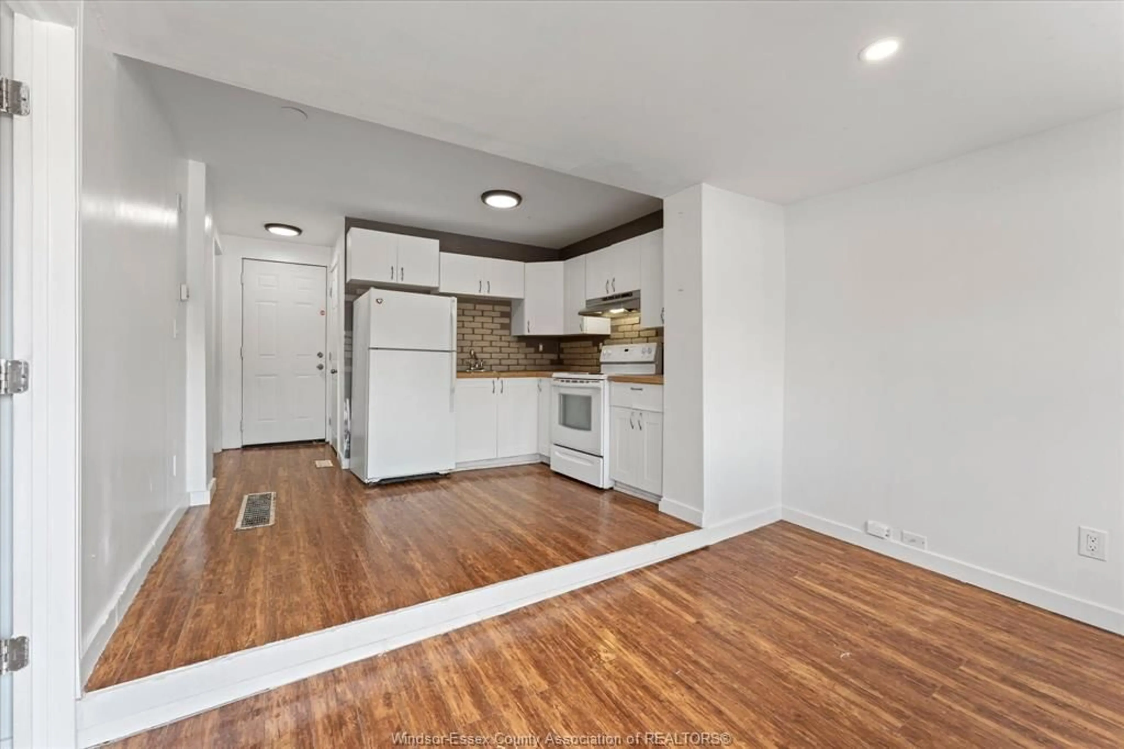 Unknown for 1320 GOYEAU, Windsor Ontario N8X 3L1