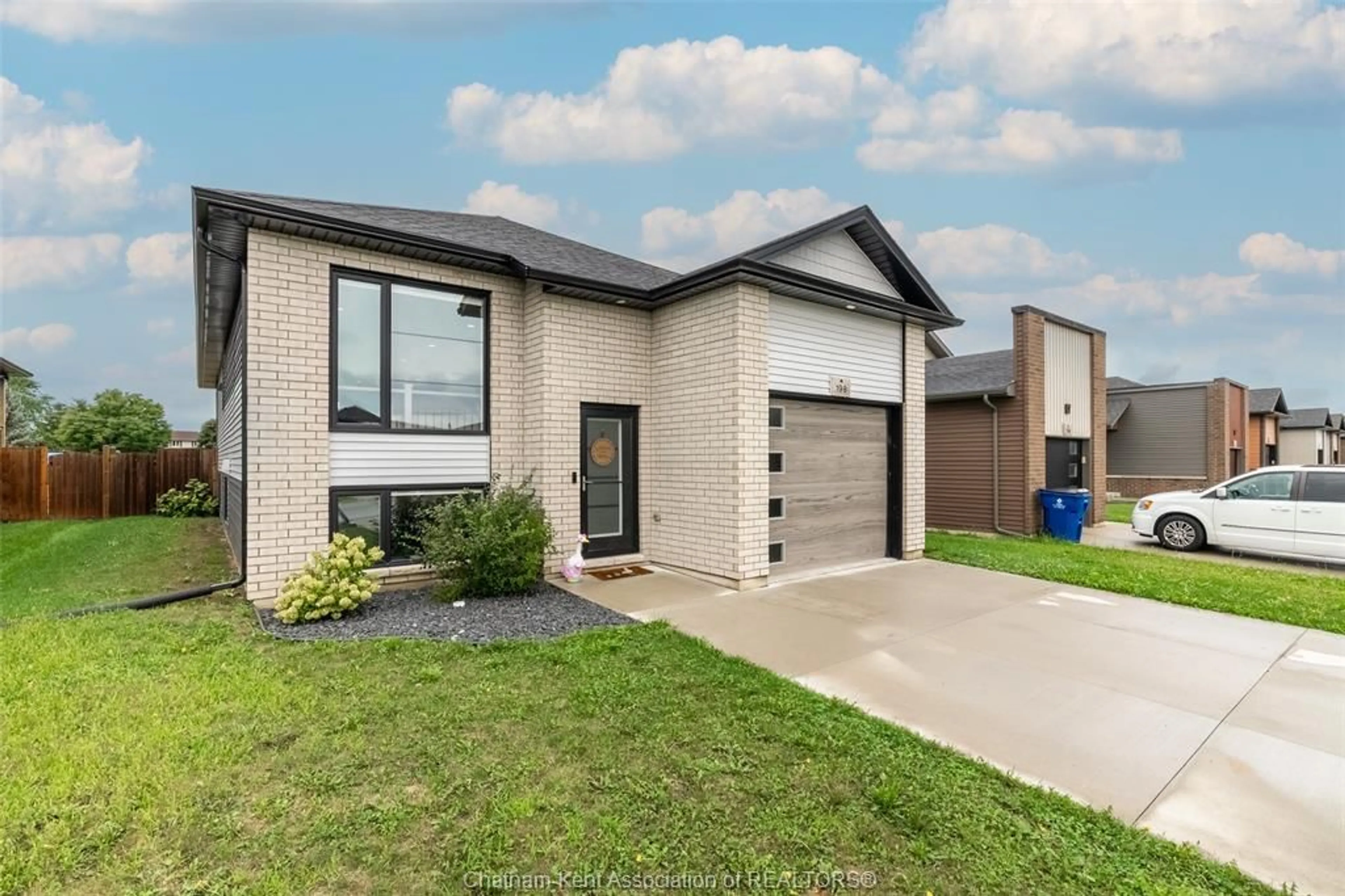 Home with brick exterior material, street for 198 Moonstone Cres, Chatham Ontario N7M 0S1