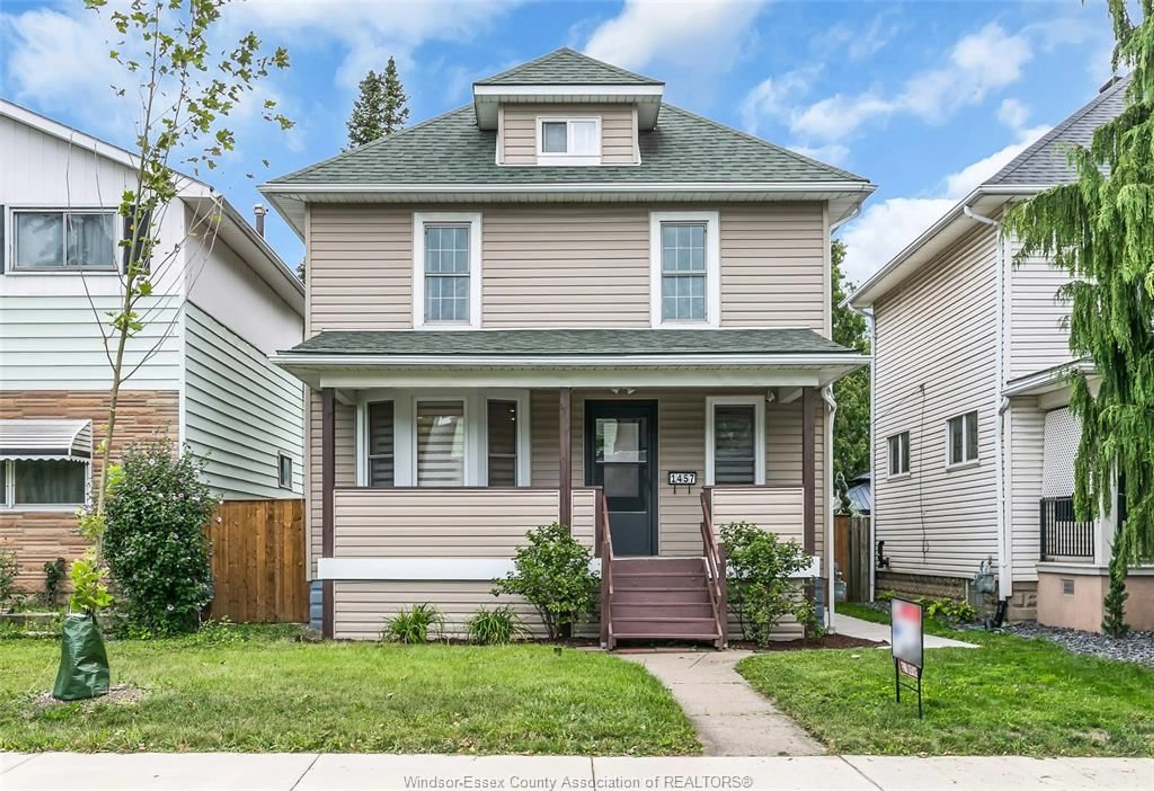 Home with vinyl exterior material, street for 1457 DOUGALL, Windsor Ontario N8X 1R9