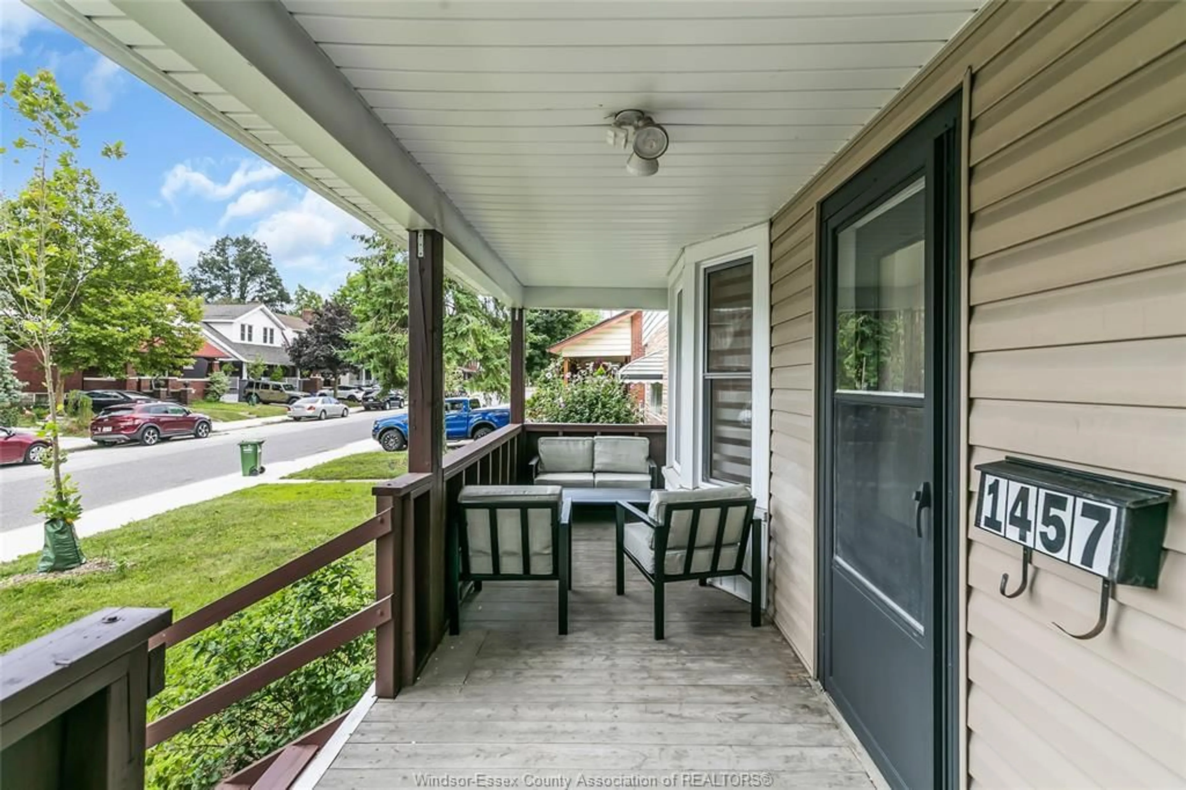 Patio, street for 1457 DOUGALL, Windsor Ontario N8X 1R9