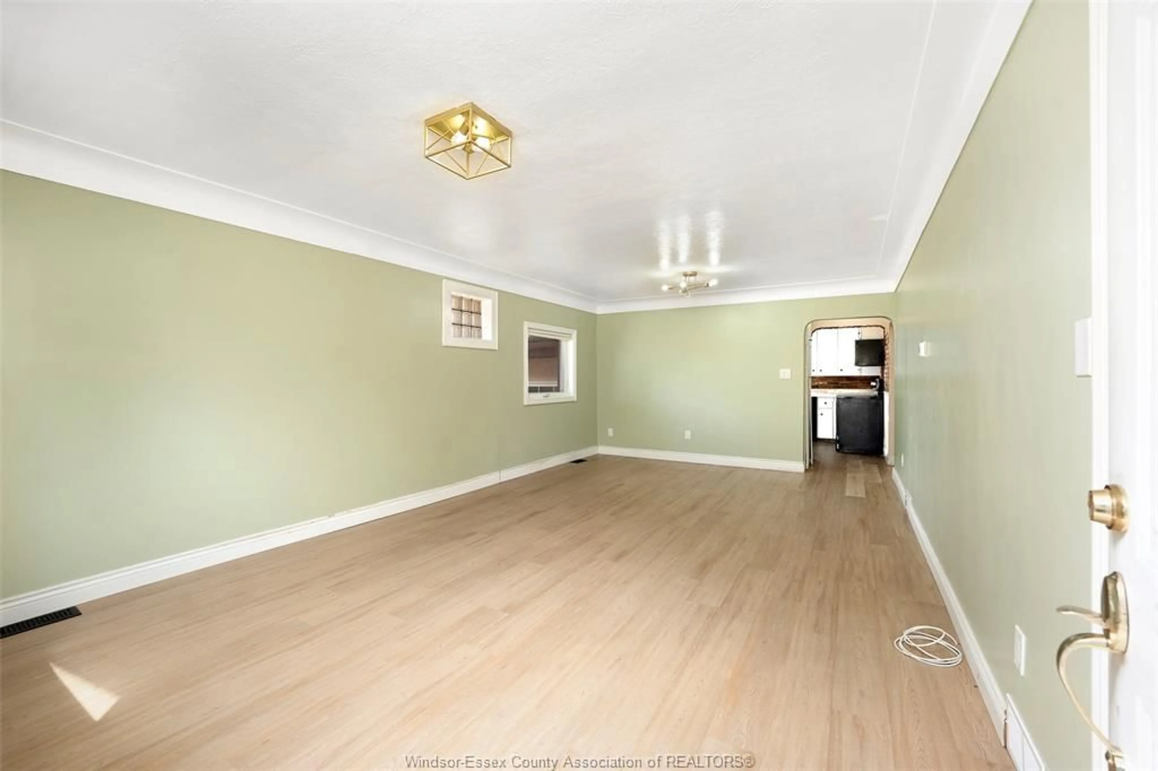 A pic of a room for 986 EASTLAWN, Windsor Ontario N8S 3H9