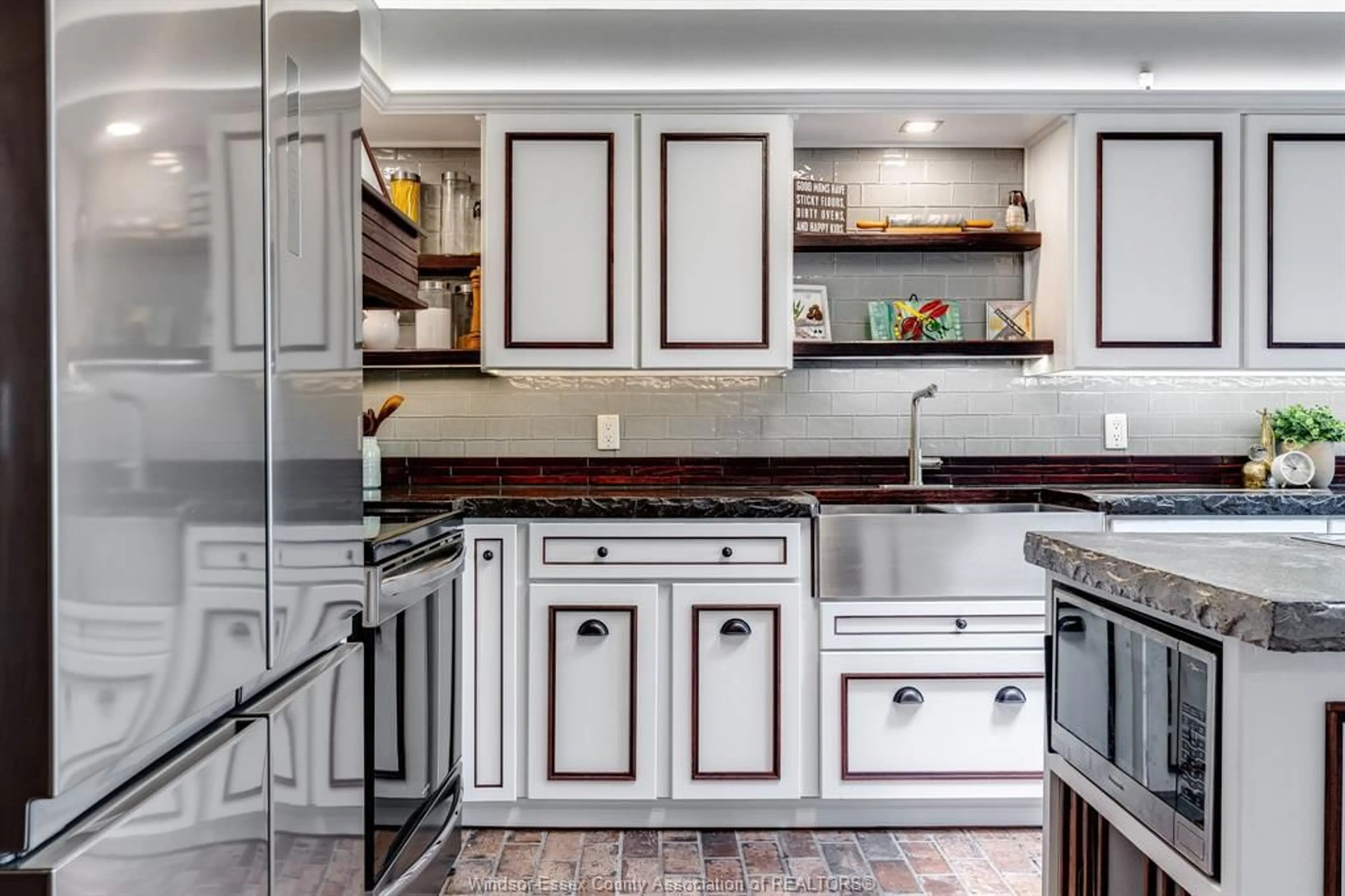 Contemporary kitchen, ceramic/tile floor for 146 Gloucester Dr, Harrow Ontario N0R 1G0