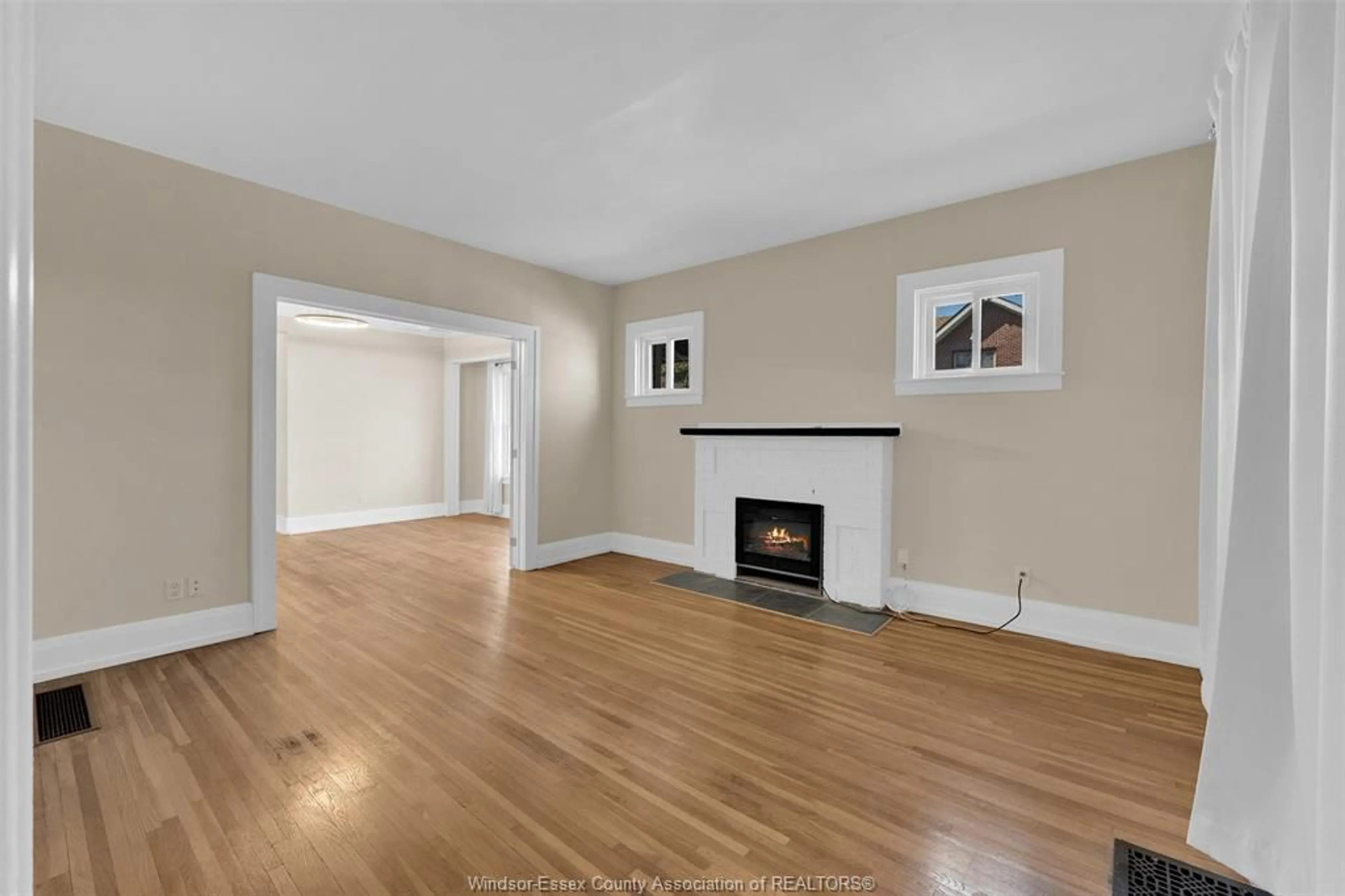 Unknown for 1605 DOUGALL Ave, Windsor Ontario N8X 1S4