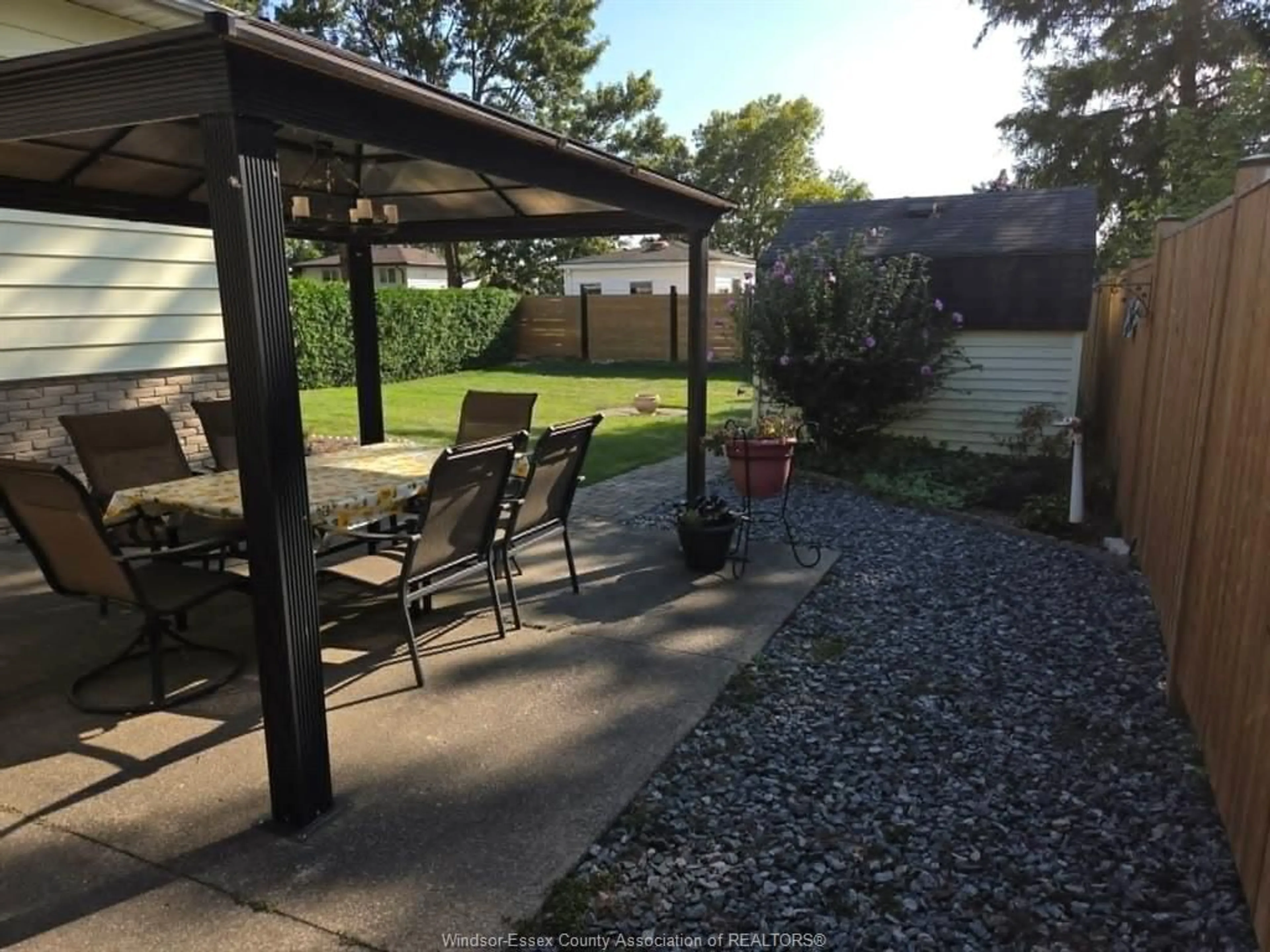 Patio, water/lake/river/ocean view for 68 EDWARD St, Essex Ontario N8M 1L7