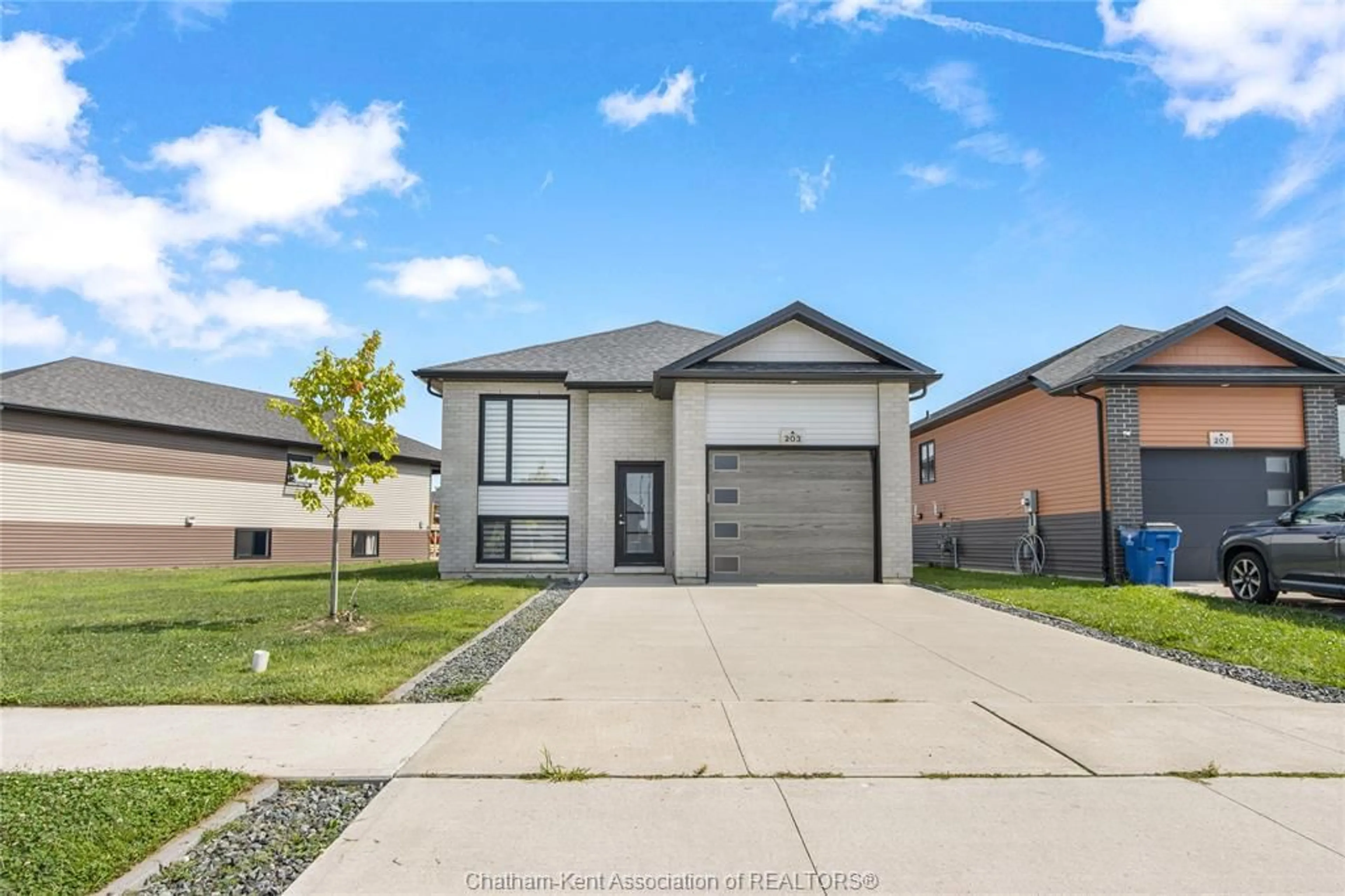 Home with brick exterior material, street for 203 MOONSTONE Cres, Chatham Ontario N7M 0S1