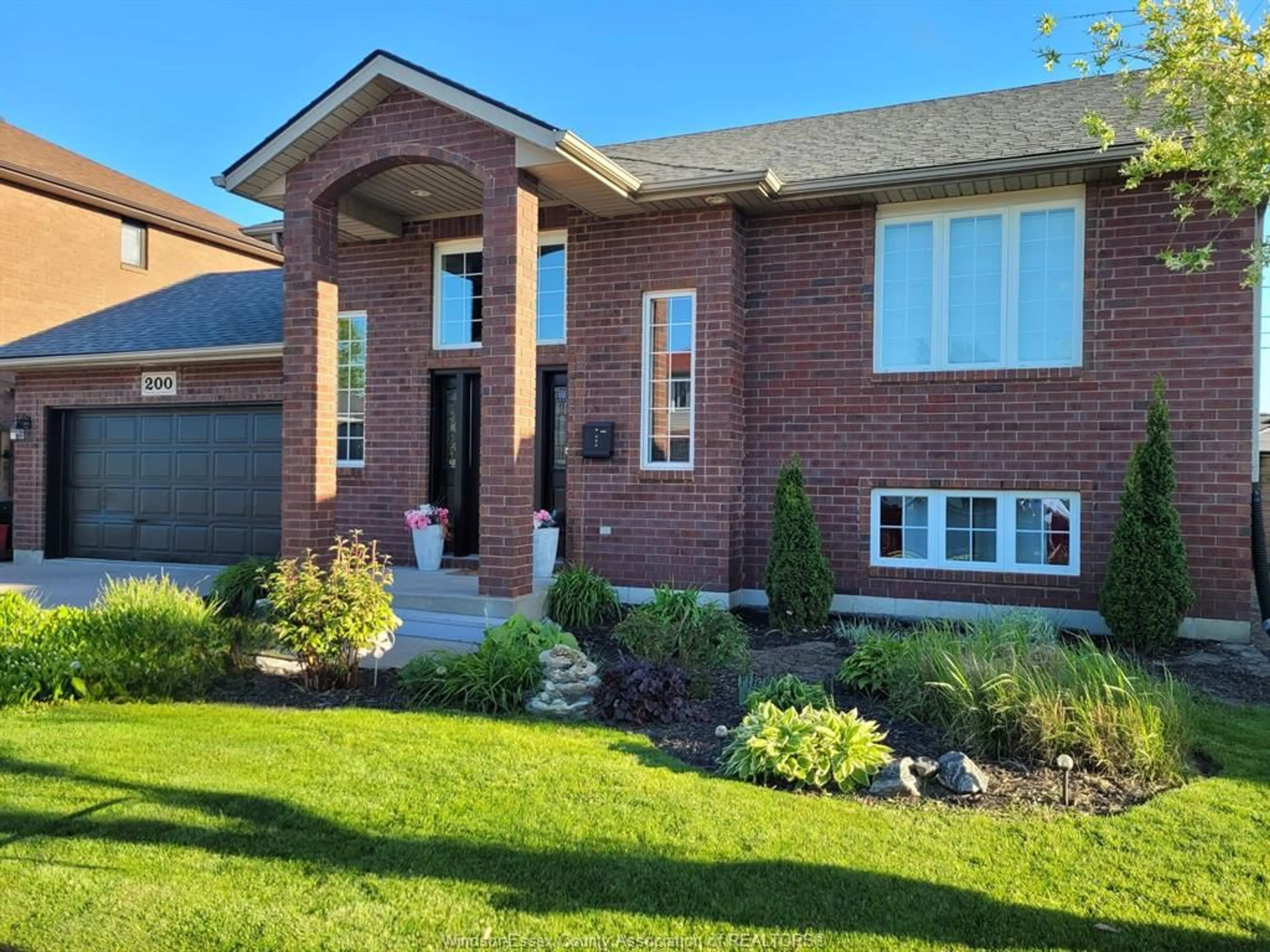 Home with brick exterior material, street for 200 RIVERVIEW Ave, LaSalle Ontario N9J 3Y1