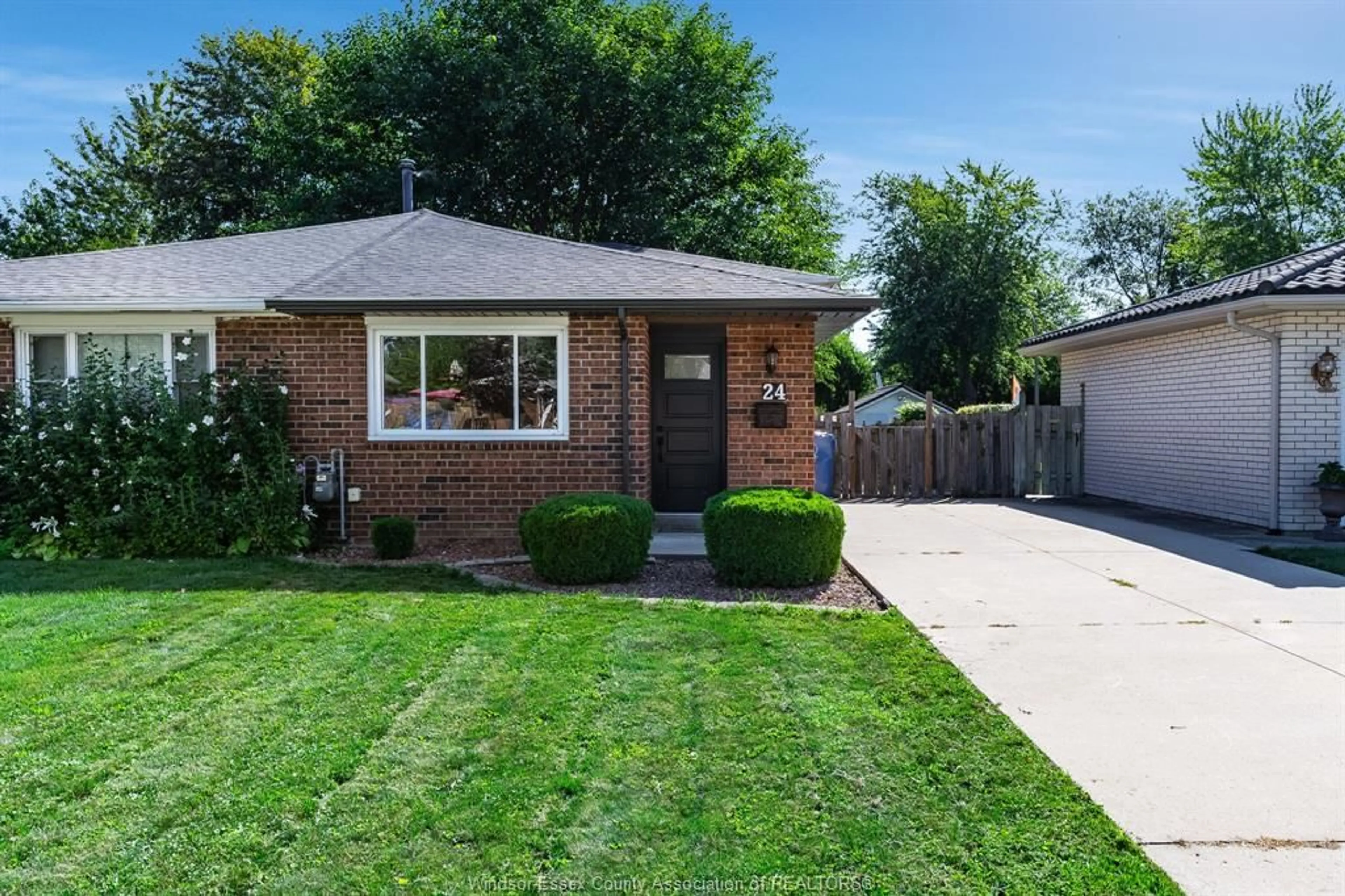 Home with brick exterior material, street for 24 DONALD, Leamington Ontario N8H 4J3