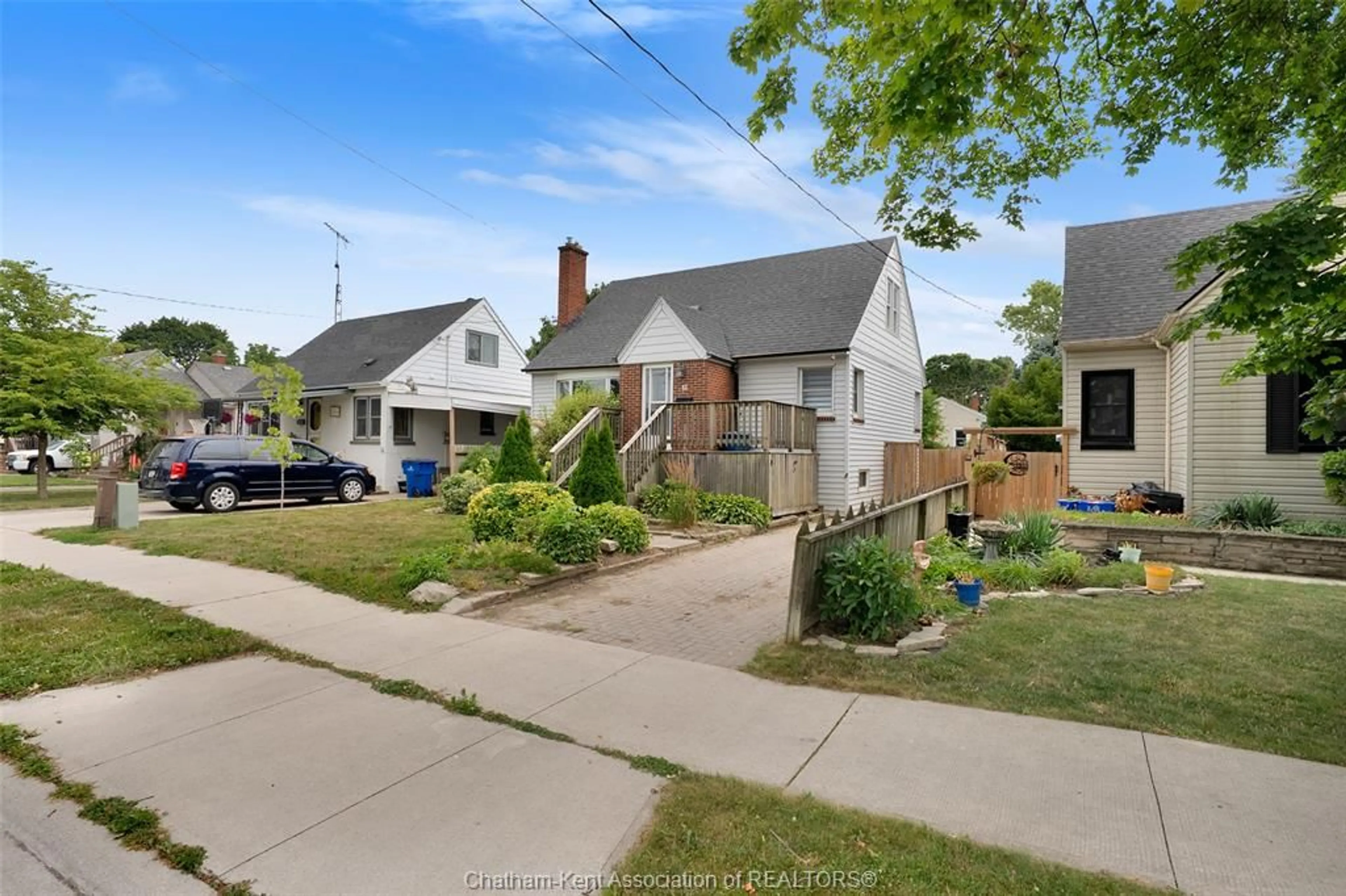 A pic from outside/outdoor area/front of a property/back of a property/a pic from drone, street for 12 McKinnon Dr, Chatham Ontario N7M 1B4