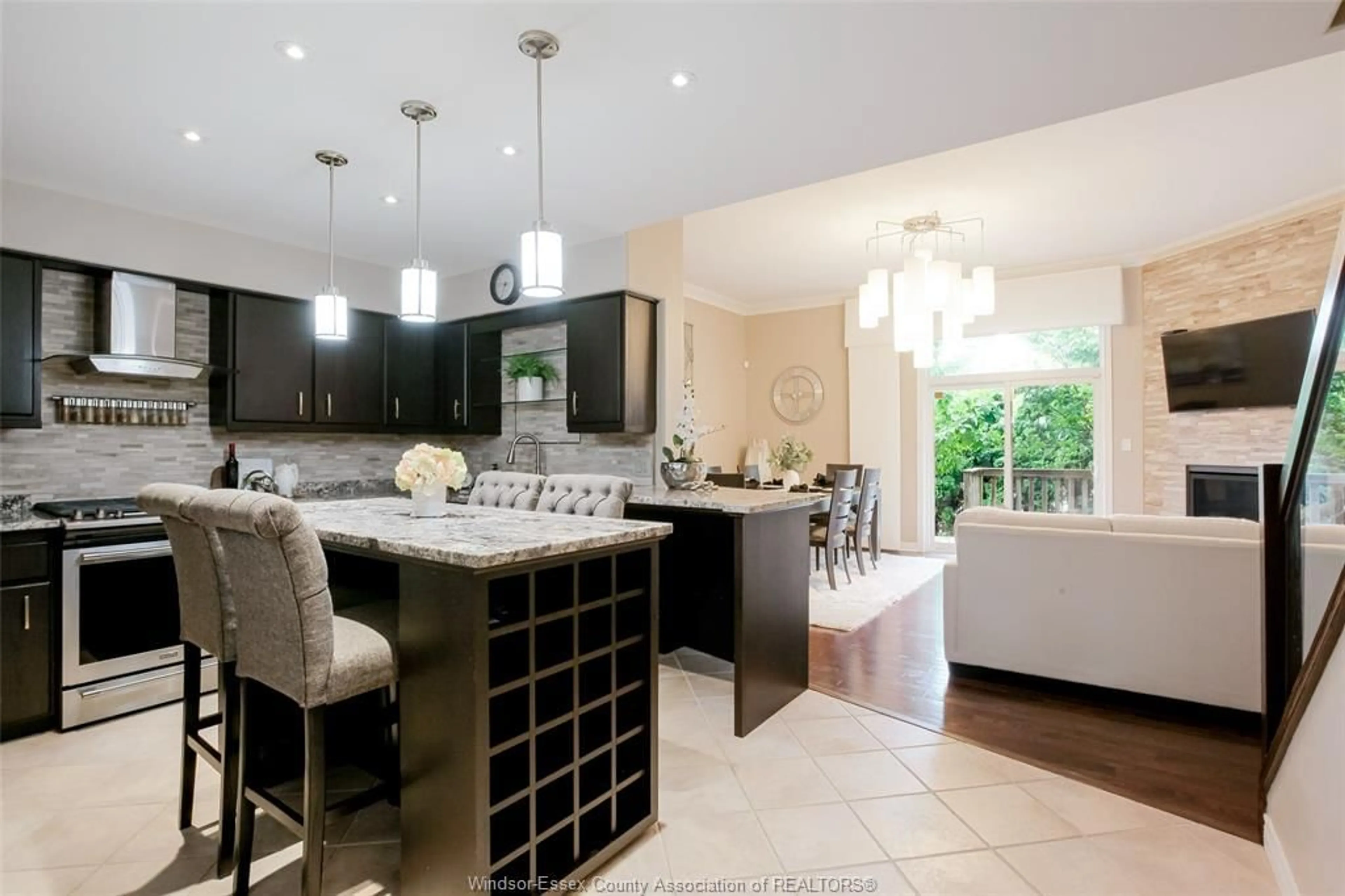 Contemporary kitchen, ceramic/tile floor for 395 TUSCANY, Tecumseh Ontario N8N 4W6