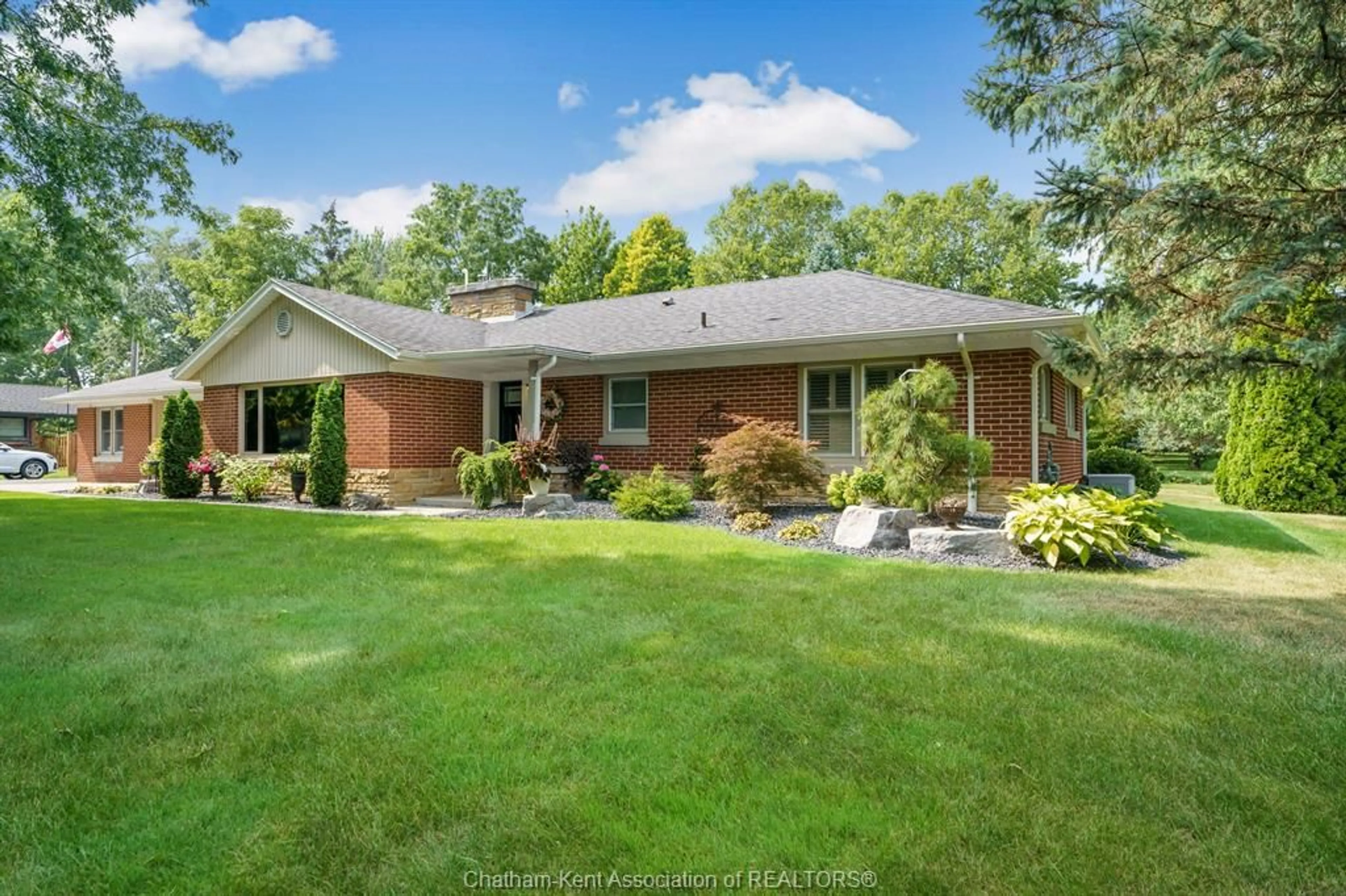 Home with brick exterior material, water/lake/river/ocean view for 37 Gregory Dr, Chatham Ontario N7L 2R2