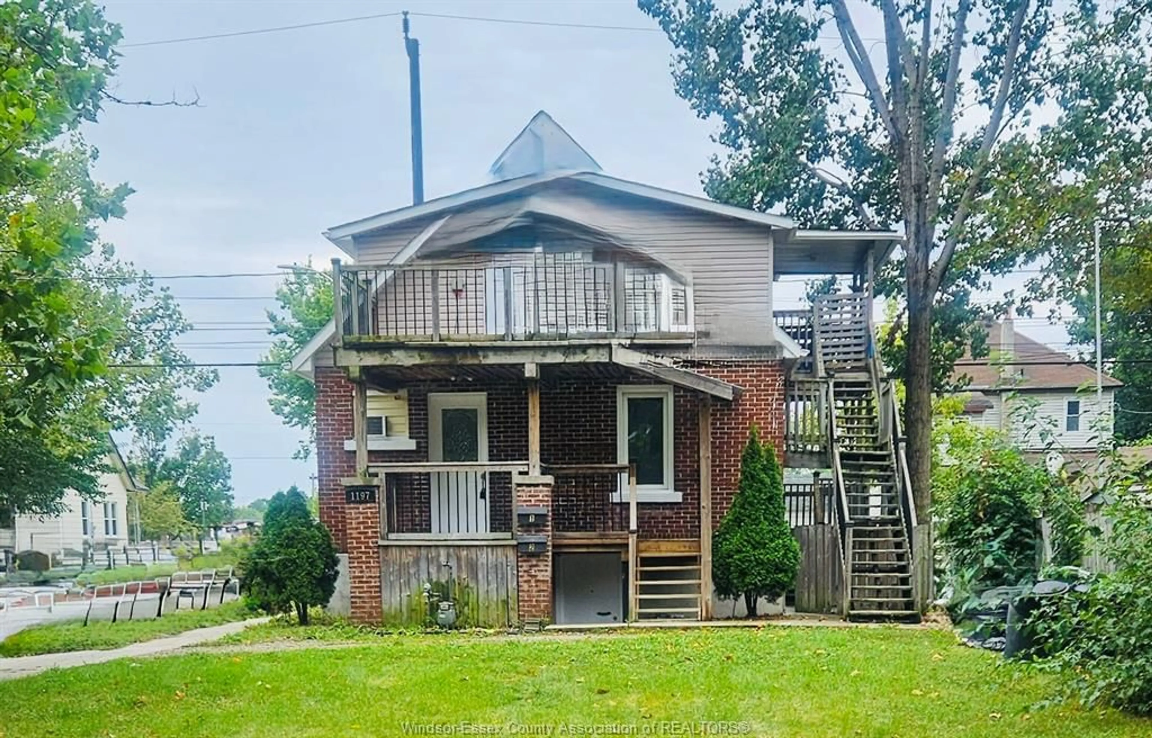 Unknown for 1197 ALBERT, Windsor Ontario N8Y 3P5