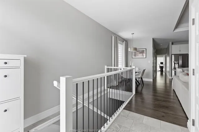 1962 ETHAN Crt, Windsor 4