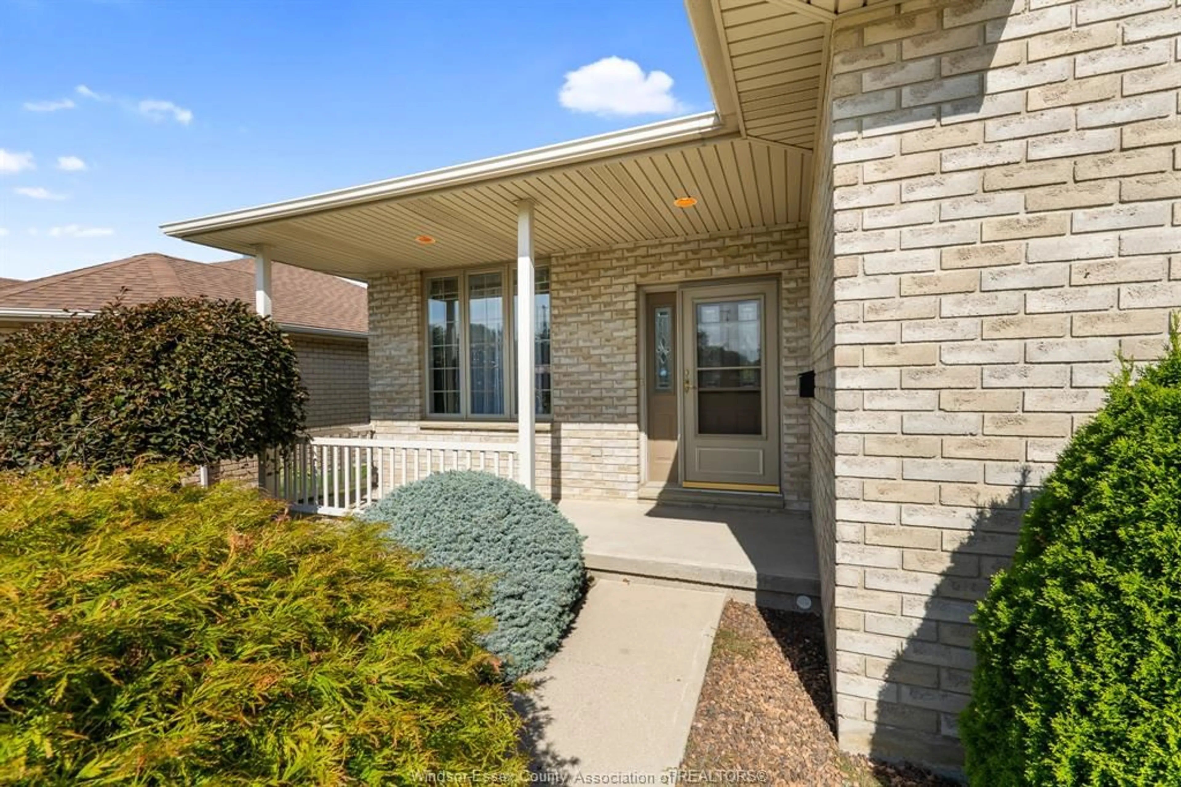 Home with brick exterior material, street for 653 McNaughton Ave, Chatham Ontario N7L 5P7