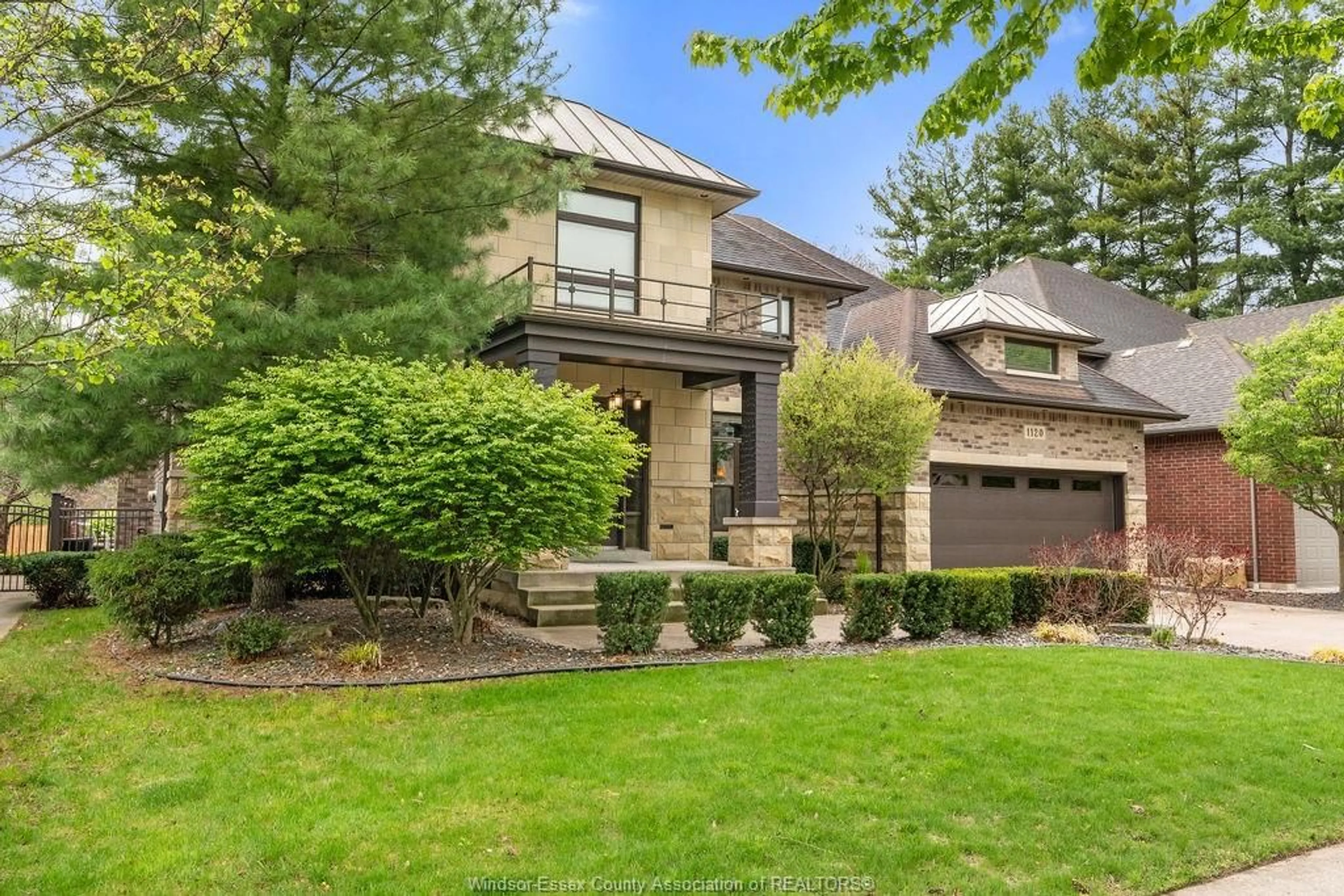 Home with brick exterior material, street for 1120 Deerview, LaSalle Ontario N9J 0A7