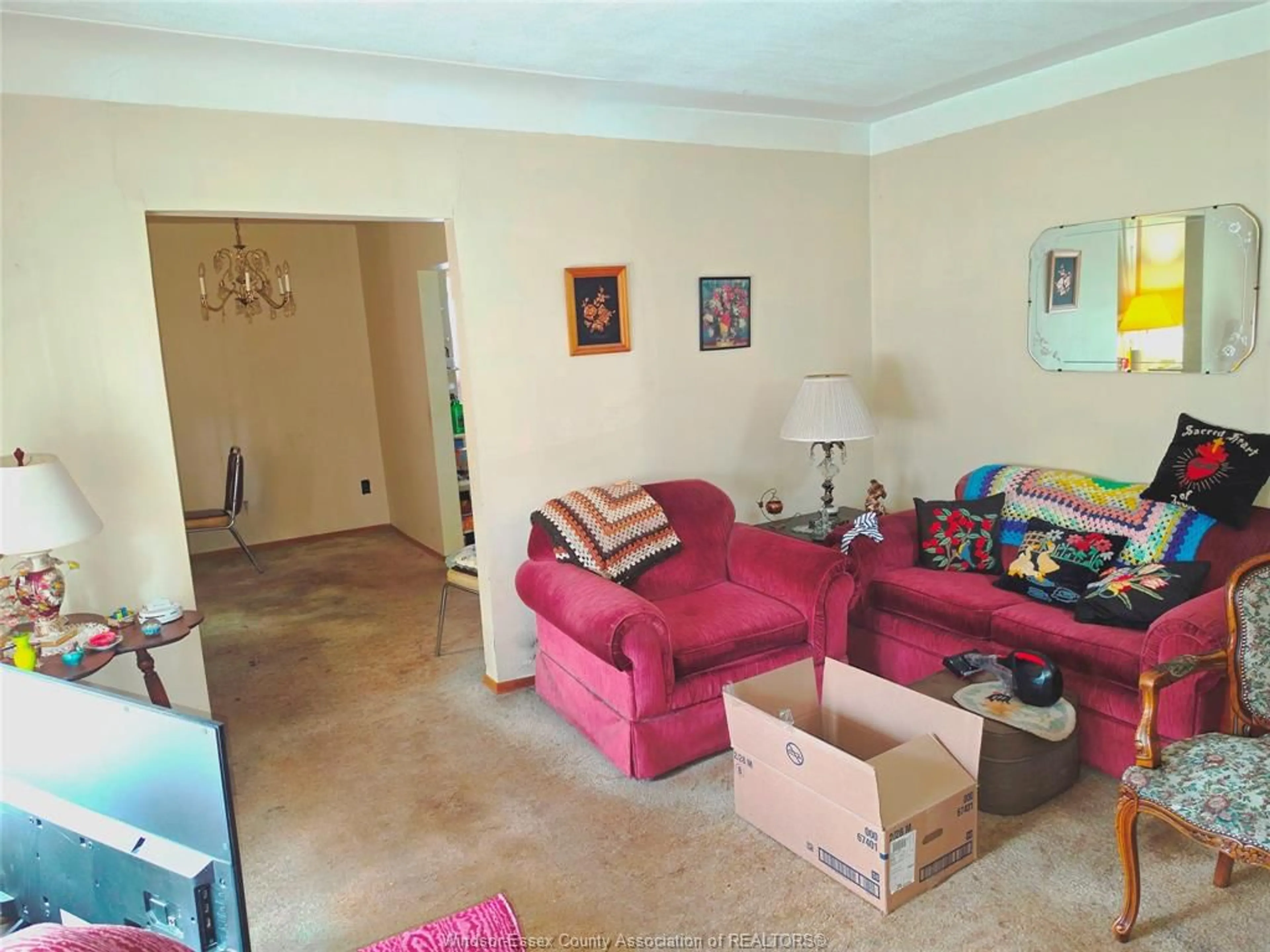 Living room with furniture, unknown for 2710 SEMINOLE, Windsor Ontario N8Y 1X8