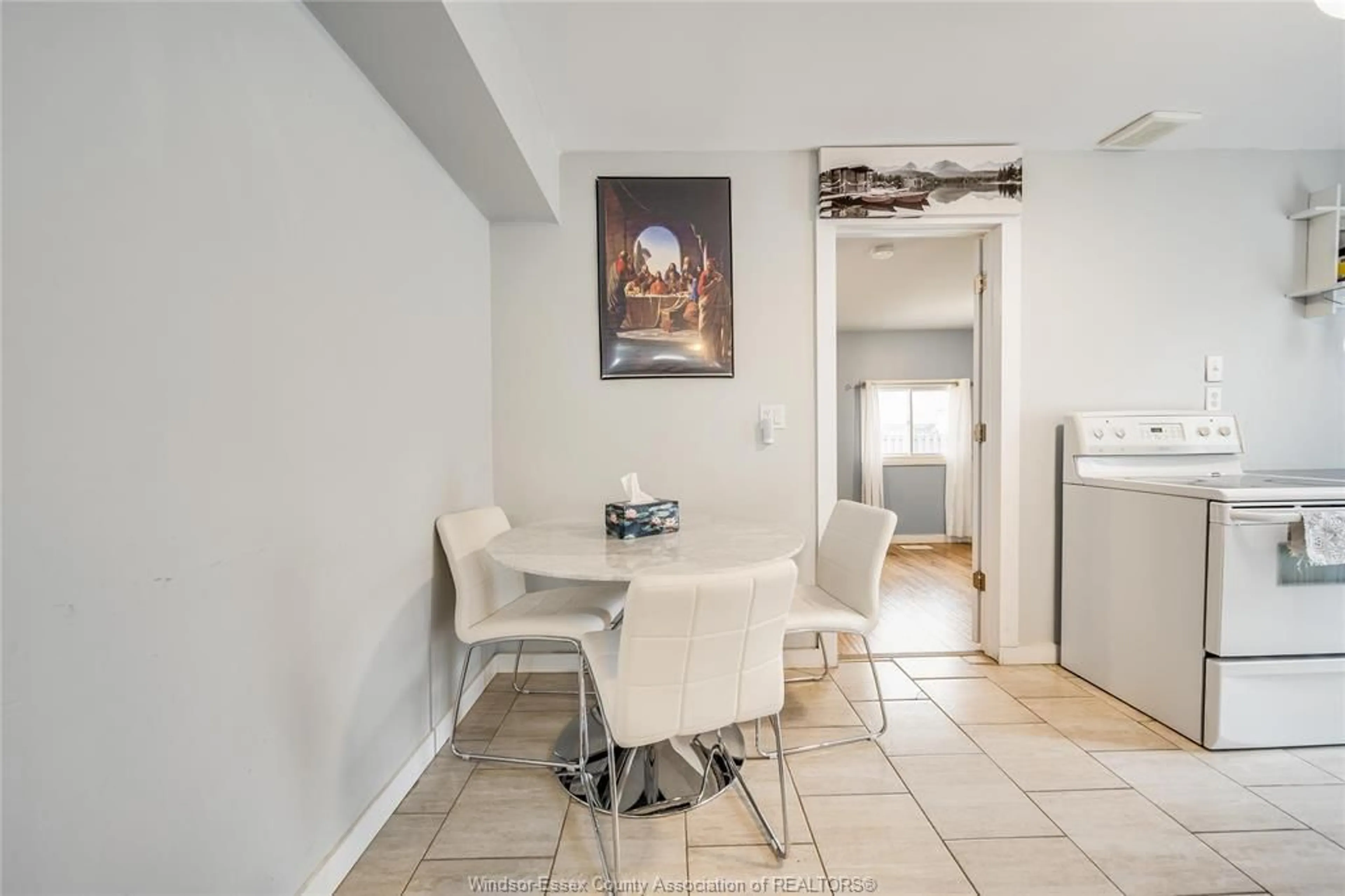 Unknown for 2628 MEIGHEN Rd, Windsor Ontario N8W 4C5