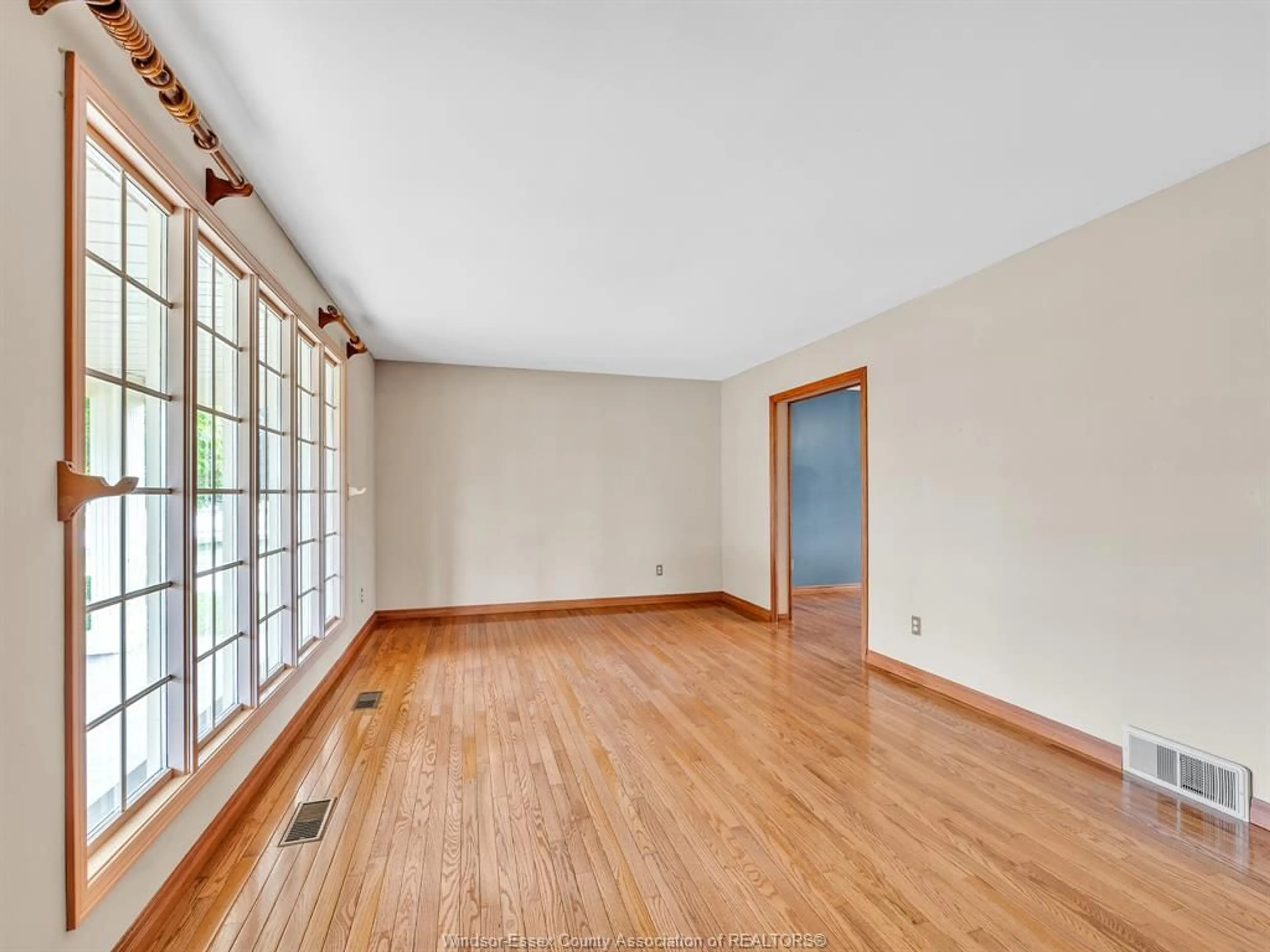 A pic of a room for 132 LYDIA, Amherstburg Ontario N9V 2Y9