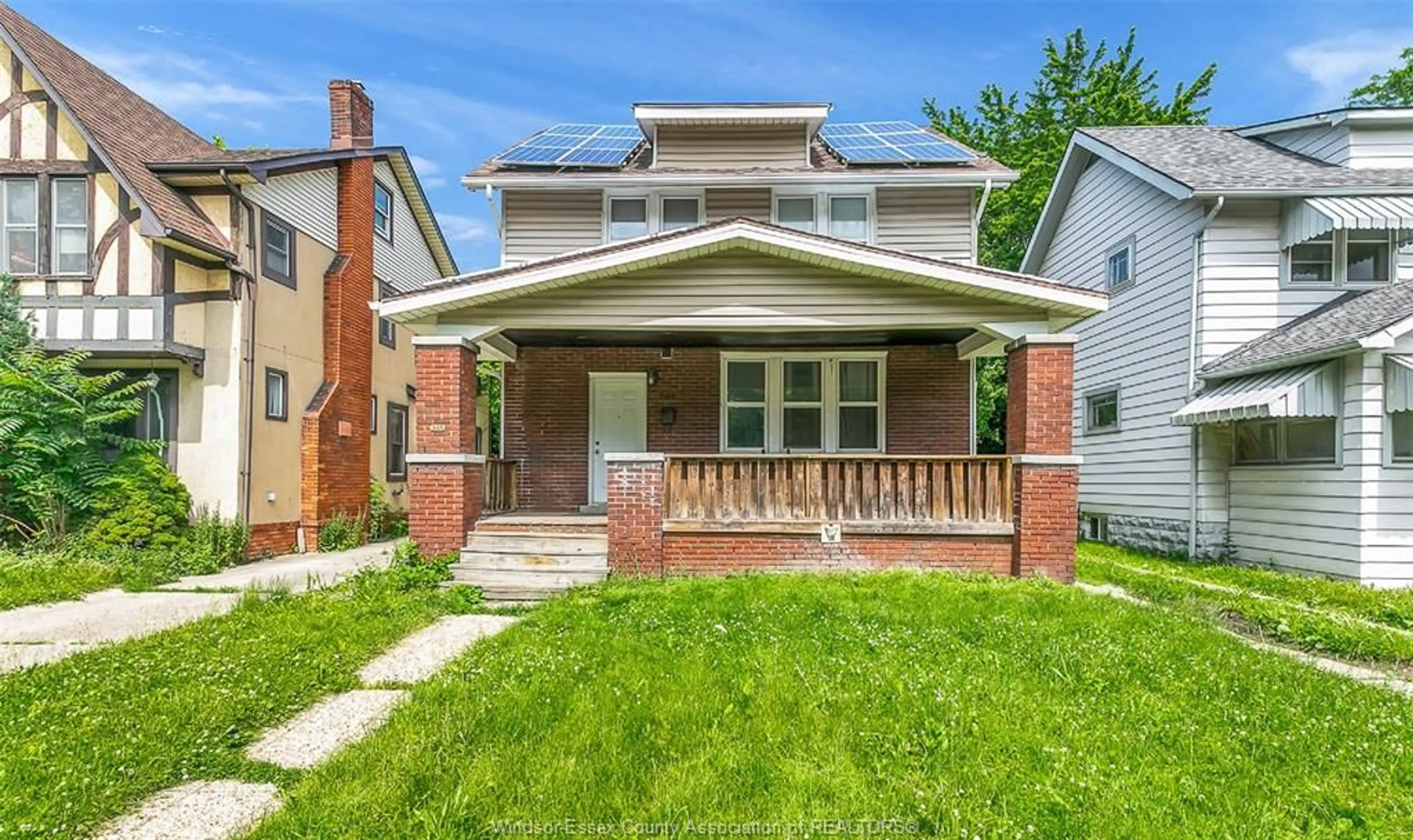 Home with brick exterior material, street for 346 RANDOLPH, Windsor Ontario N9B 2T6